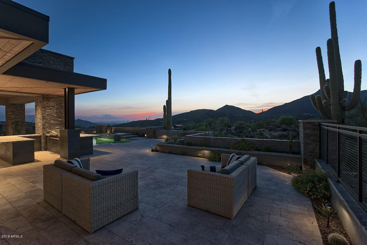 DESERT MOUNTAIN - Residential