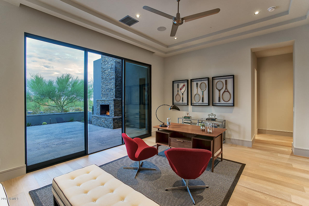 DESERT MOUNTAIN - Residential