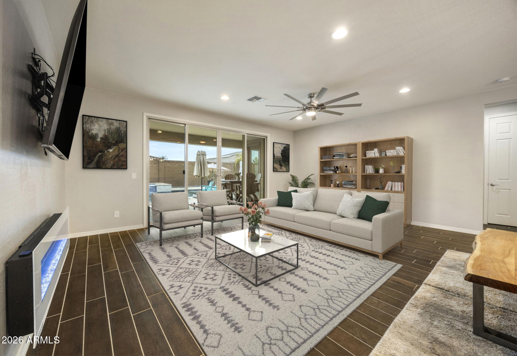FALCON VIEW - Residential