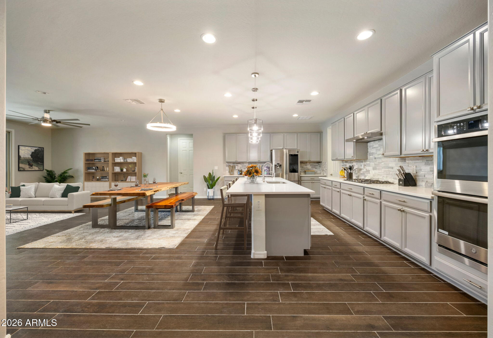 FALCON VIEW - Residential