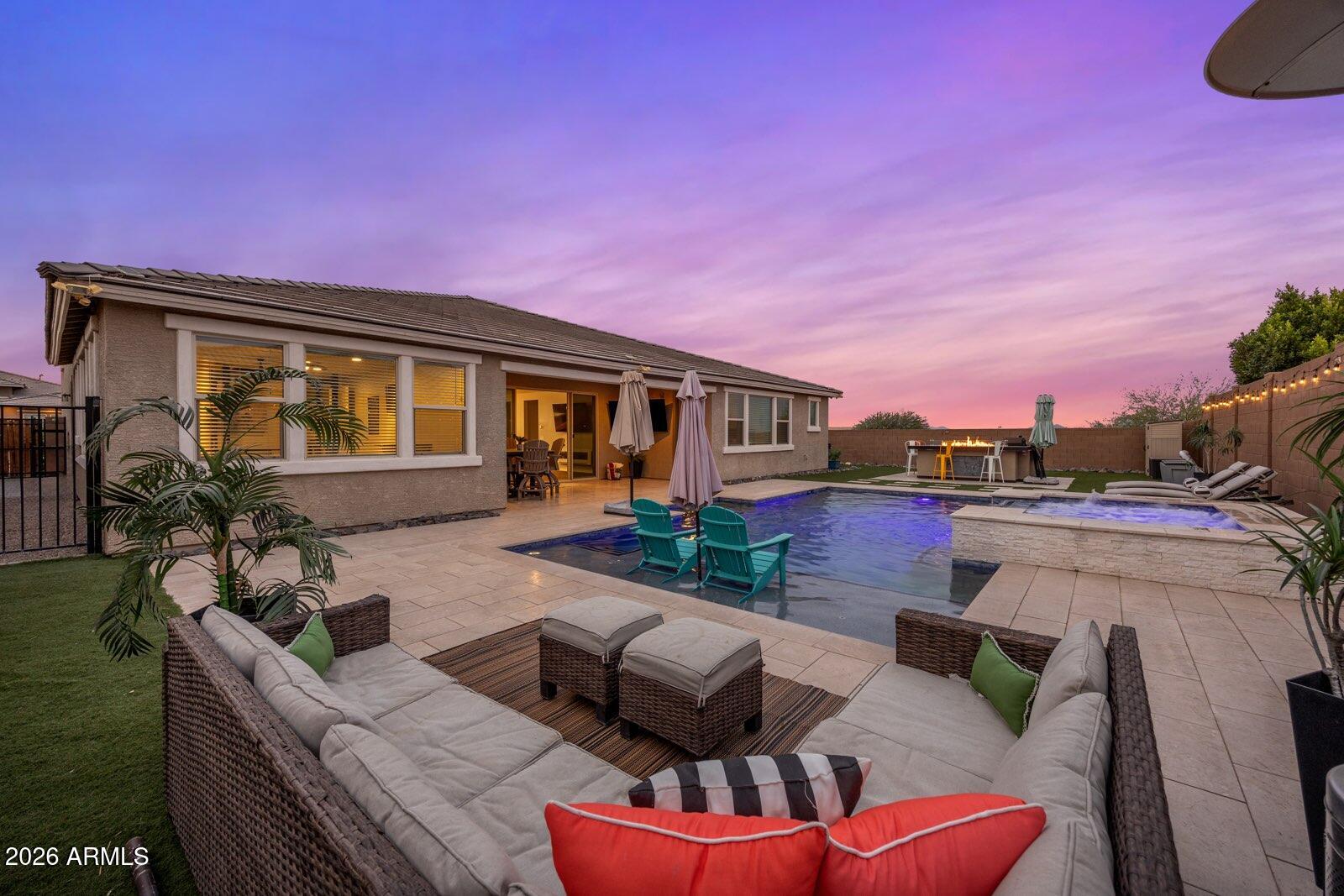 FALCON VIEW - Residential