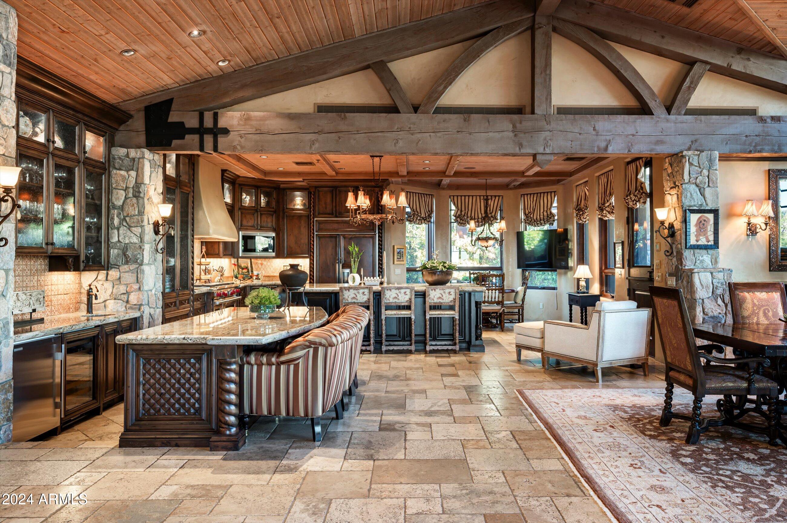 ESTANCIA - Residential