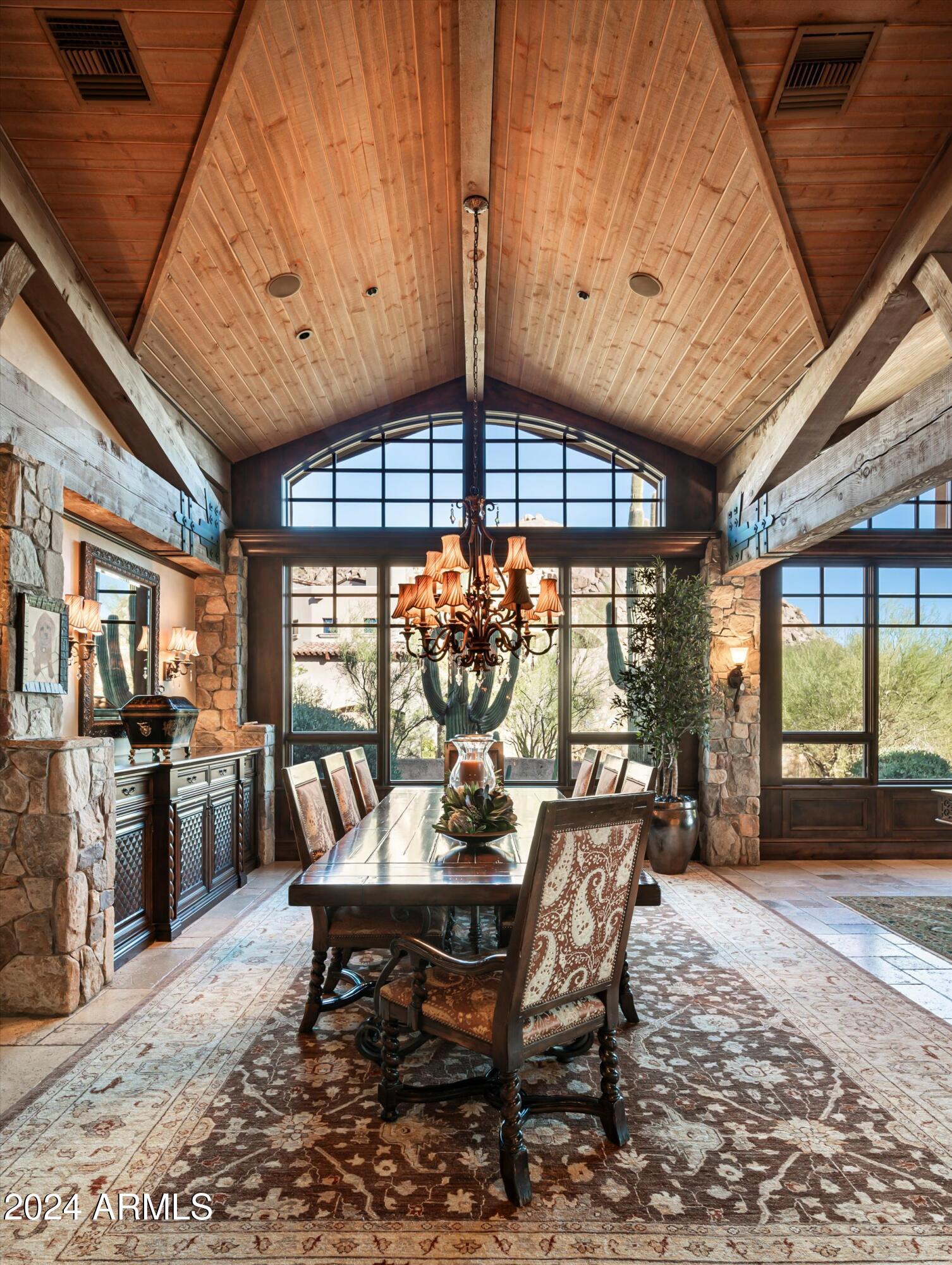 ESTANCIA - Residential