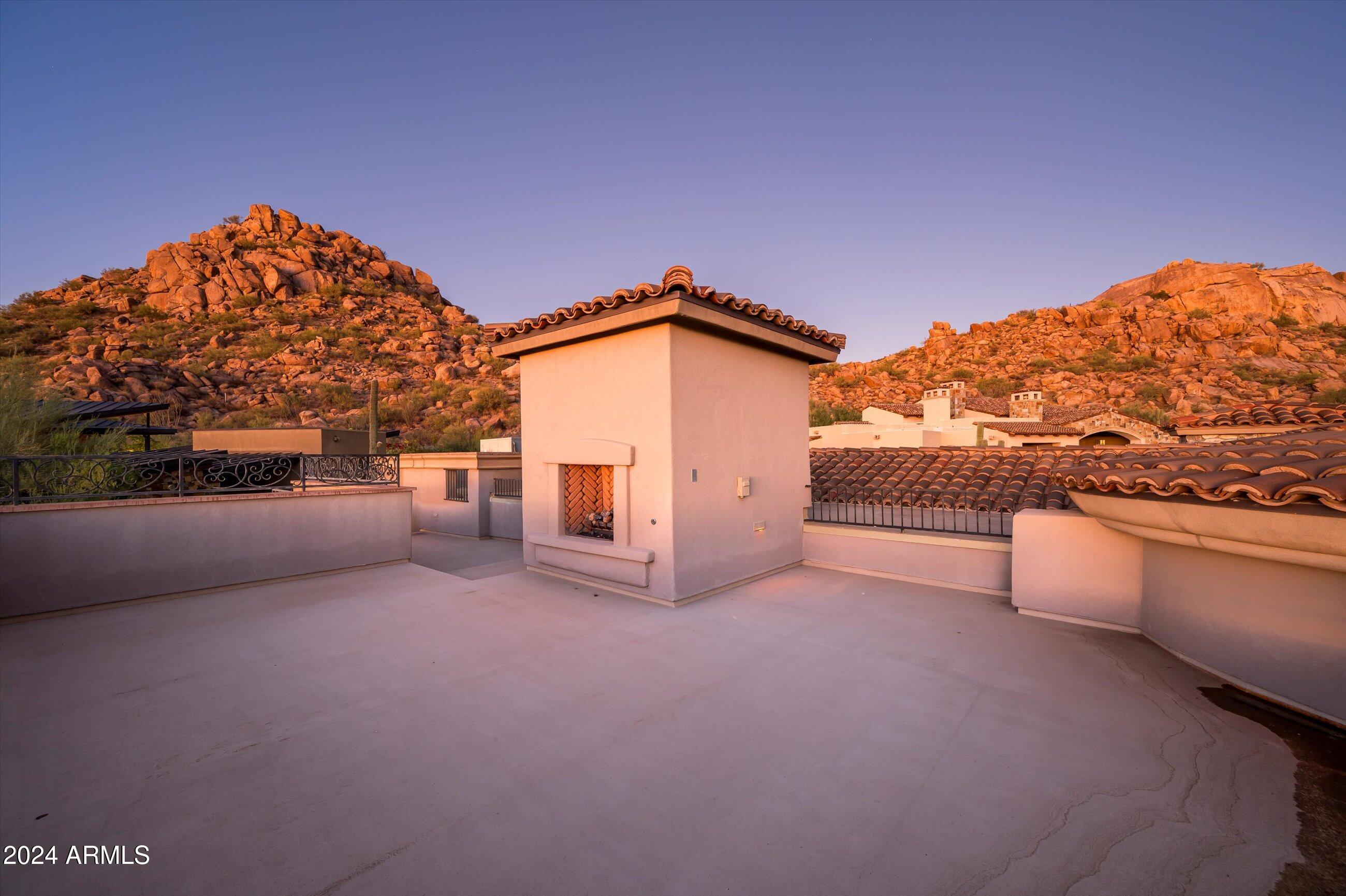 ESTANCIA - Residential