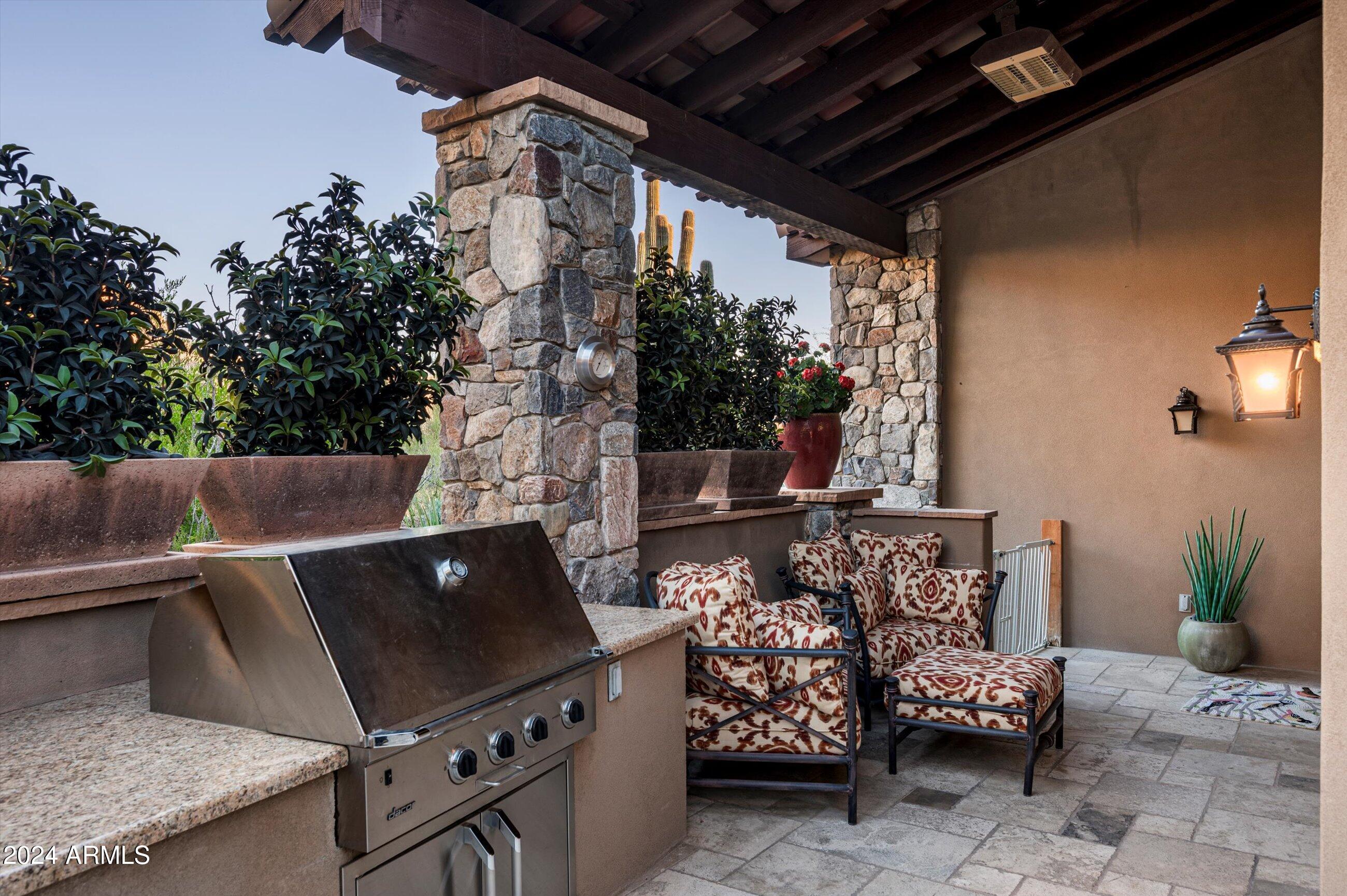 ESTANCIA - Residential