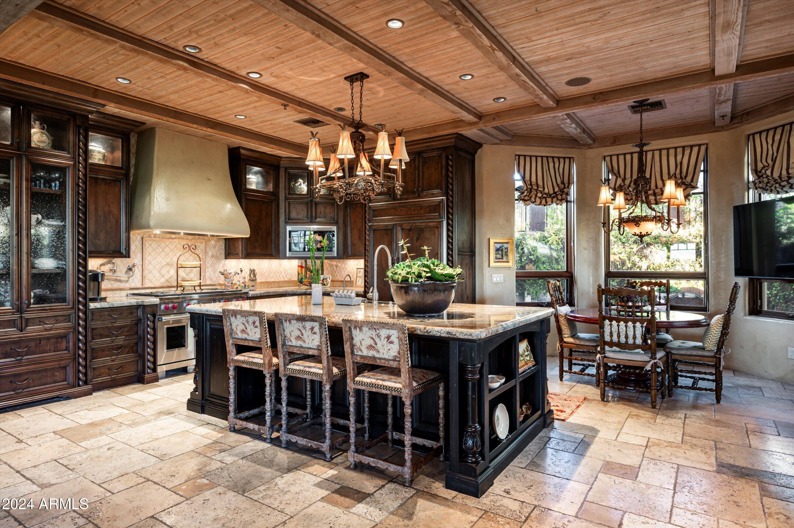 ESTANCIA - Residential