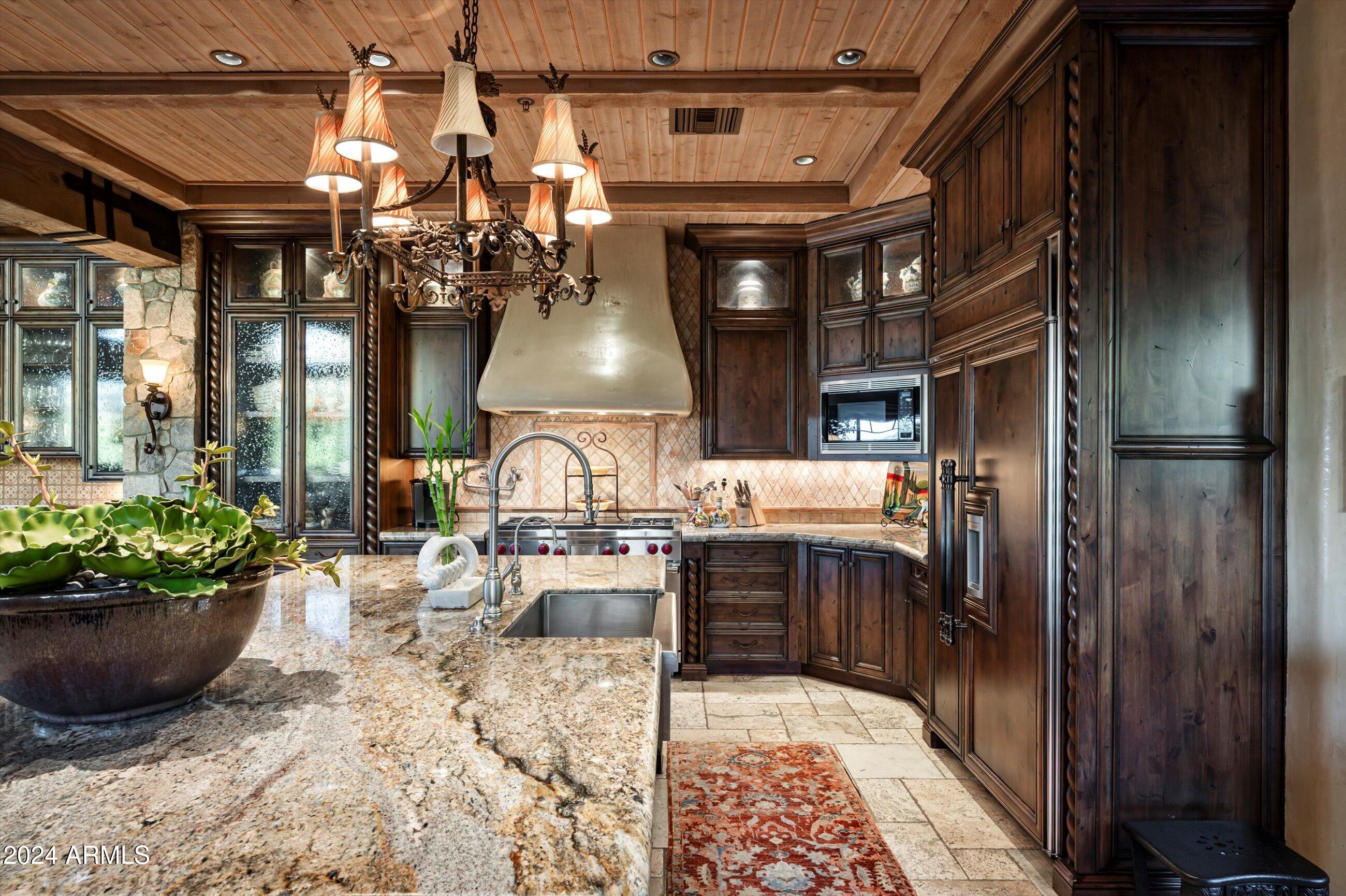 ESTANCIA - Residential