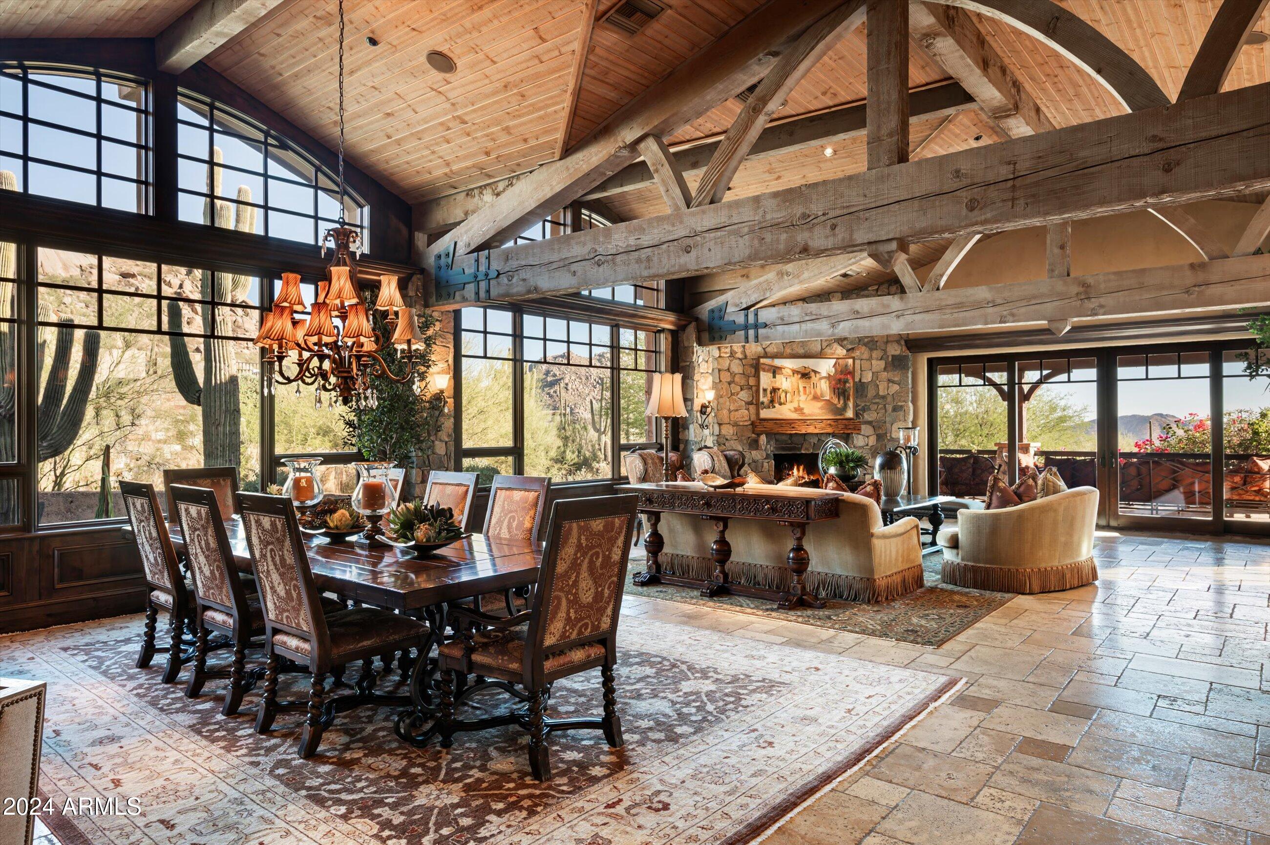 ESTANCIA - Residential