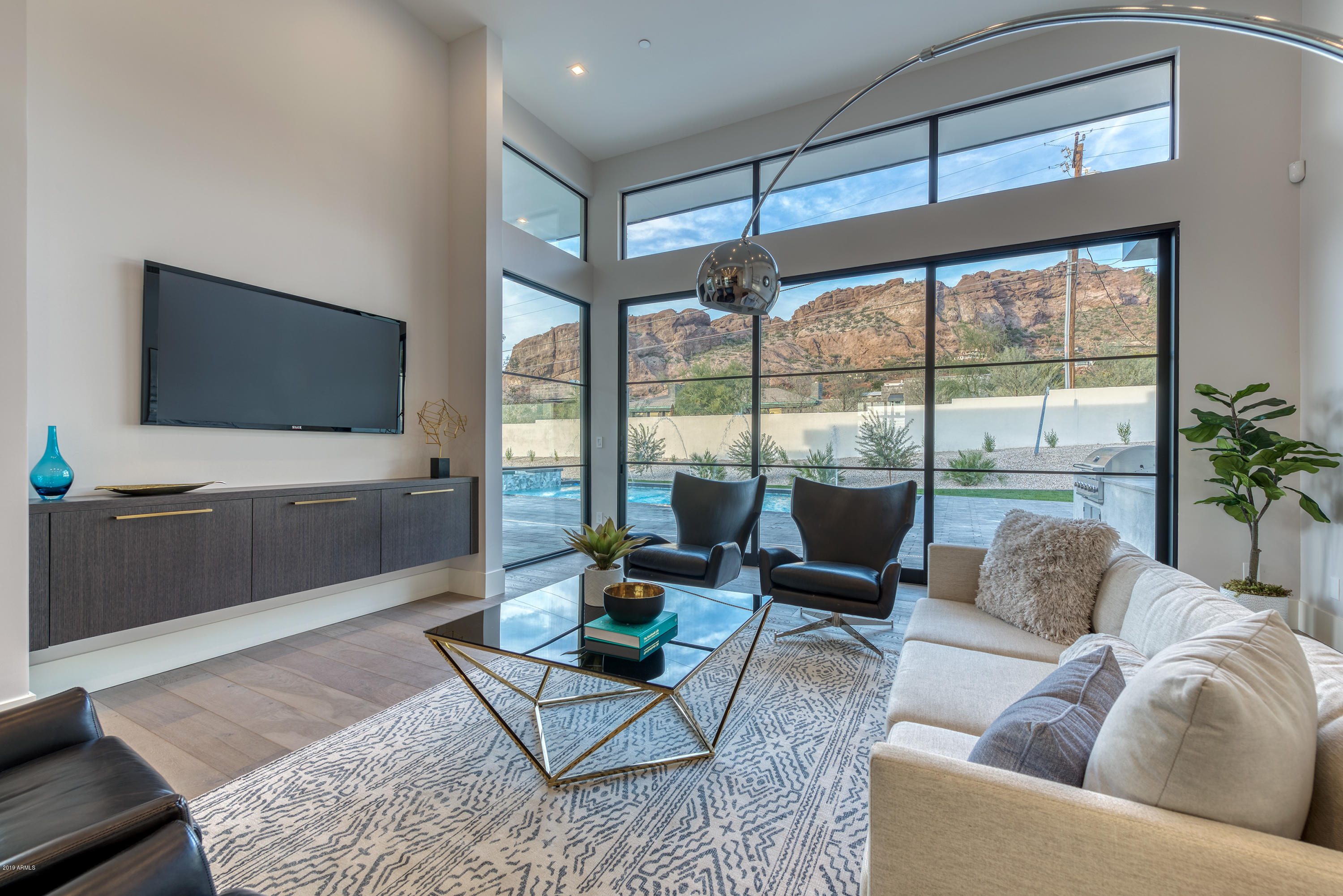 CAMELBACK MOUNTAIN ESTATES PLAT 1 - Residential