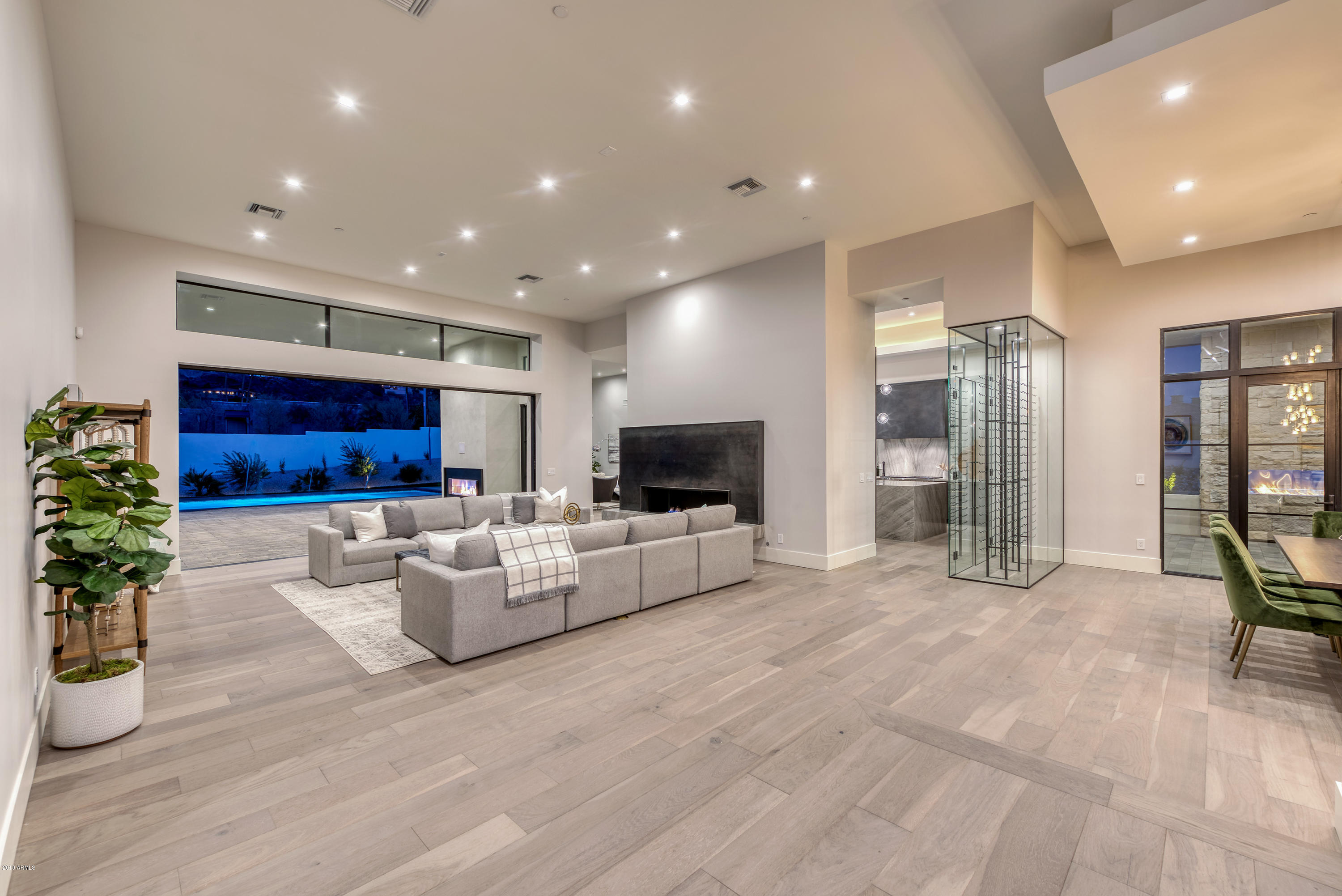 CAMELBACK MOUNTAIN ESTATES PLAT 1 - Residential