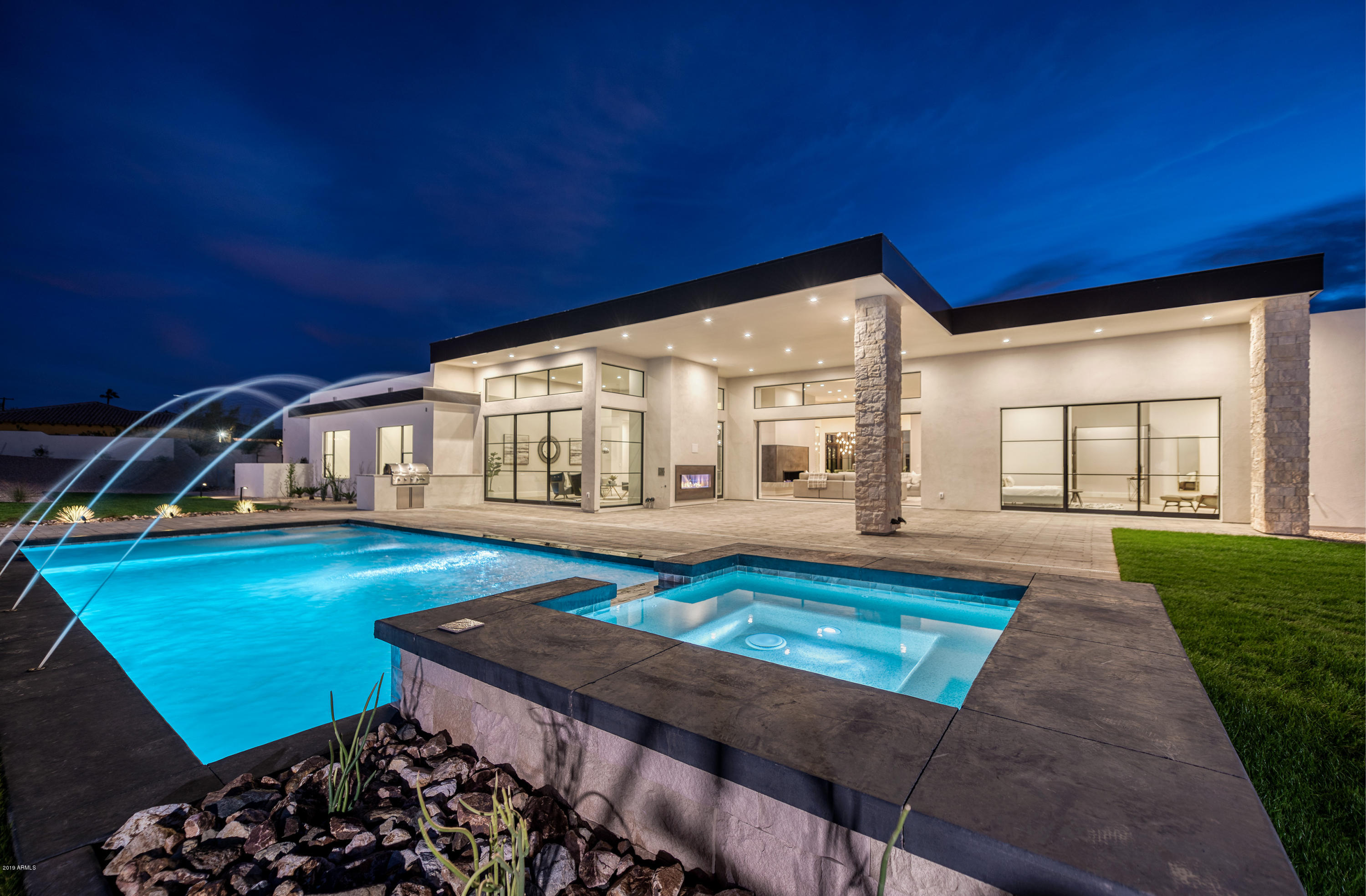 CAMELBACK MOUNTAIN ESTATES PLAT 1 - Residential