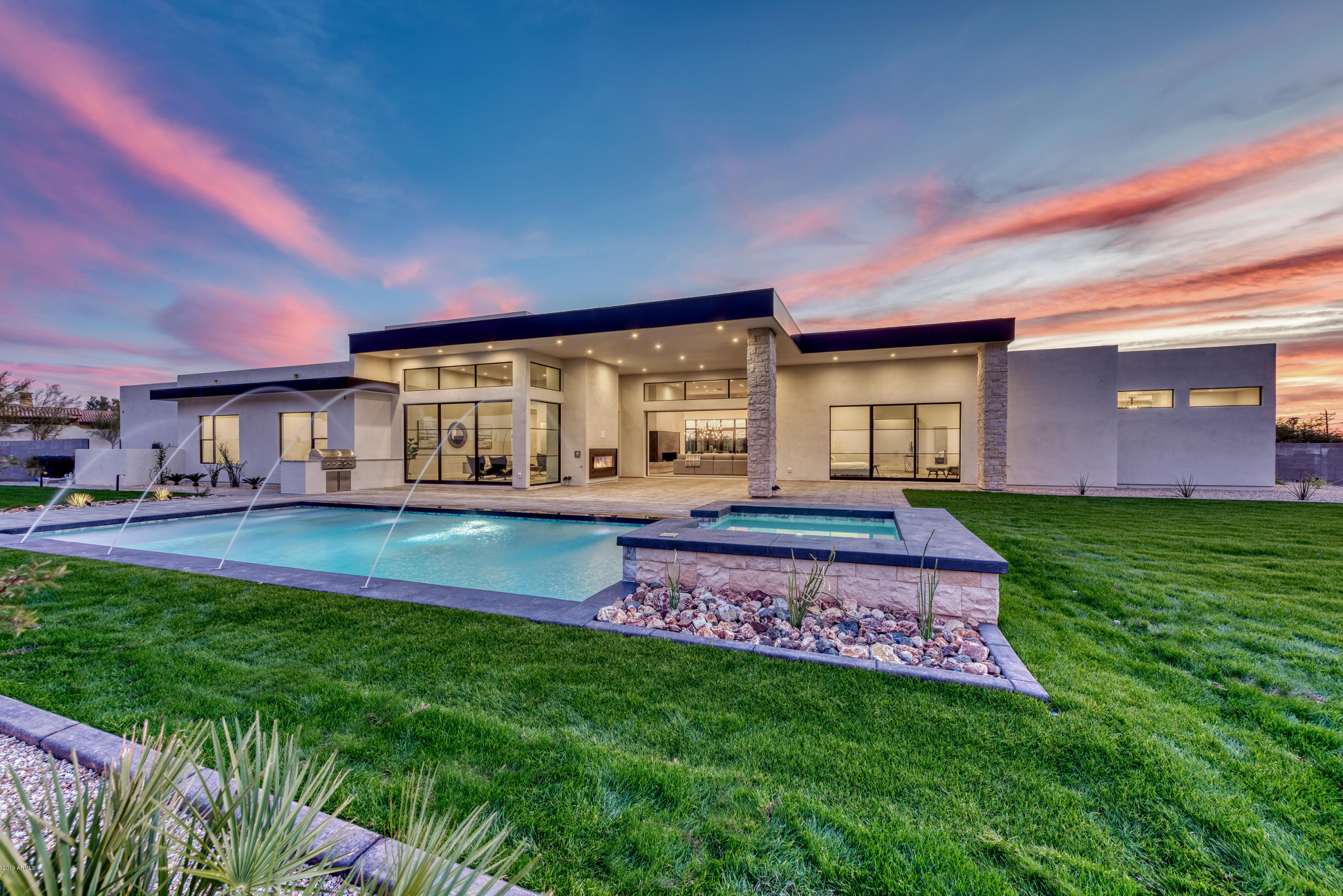 CAMELBACK MOUNTAIN ESTATES PLAT 1 - Residential