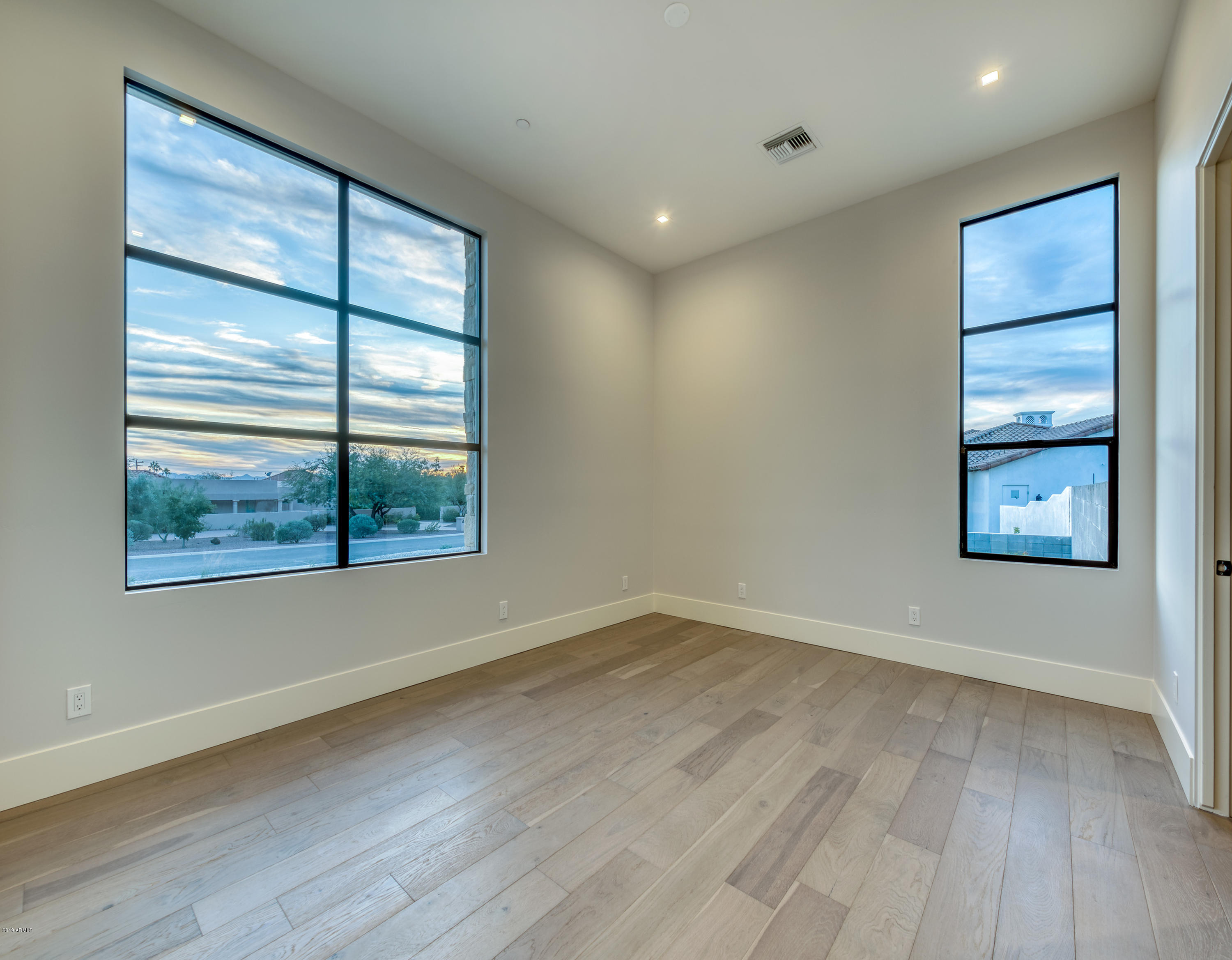 CAMELBACK MOUNTAIN ESTATES PLAT 1 - Residential