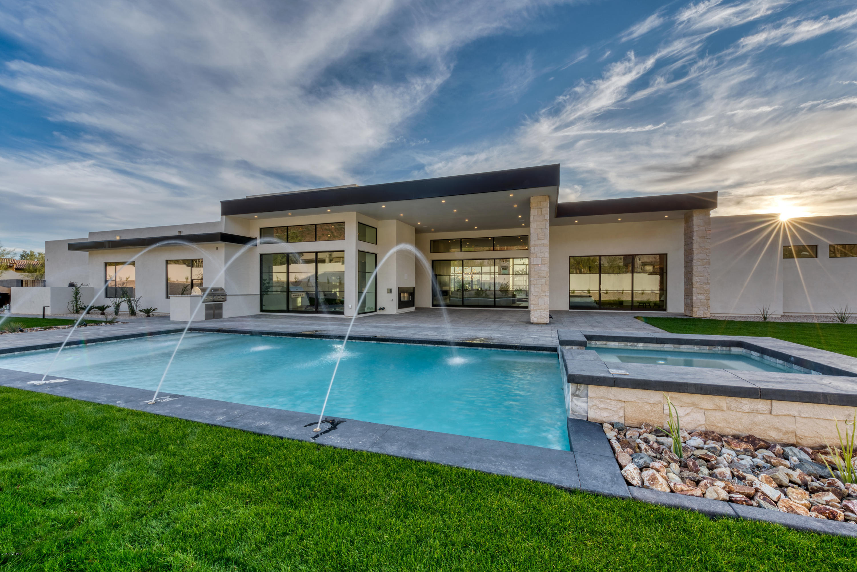 CAMELBACK MOUNTAIN ESTATES PLAT 1 - Residential