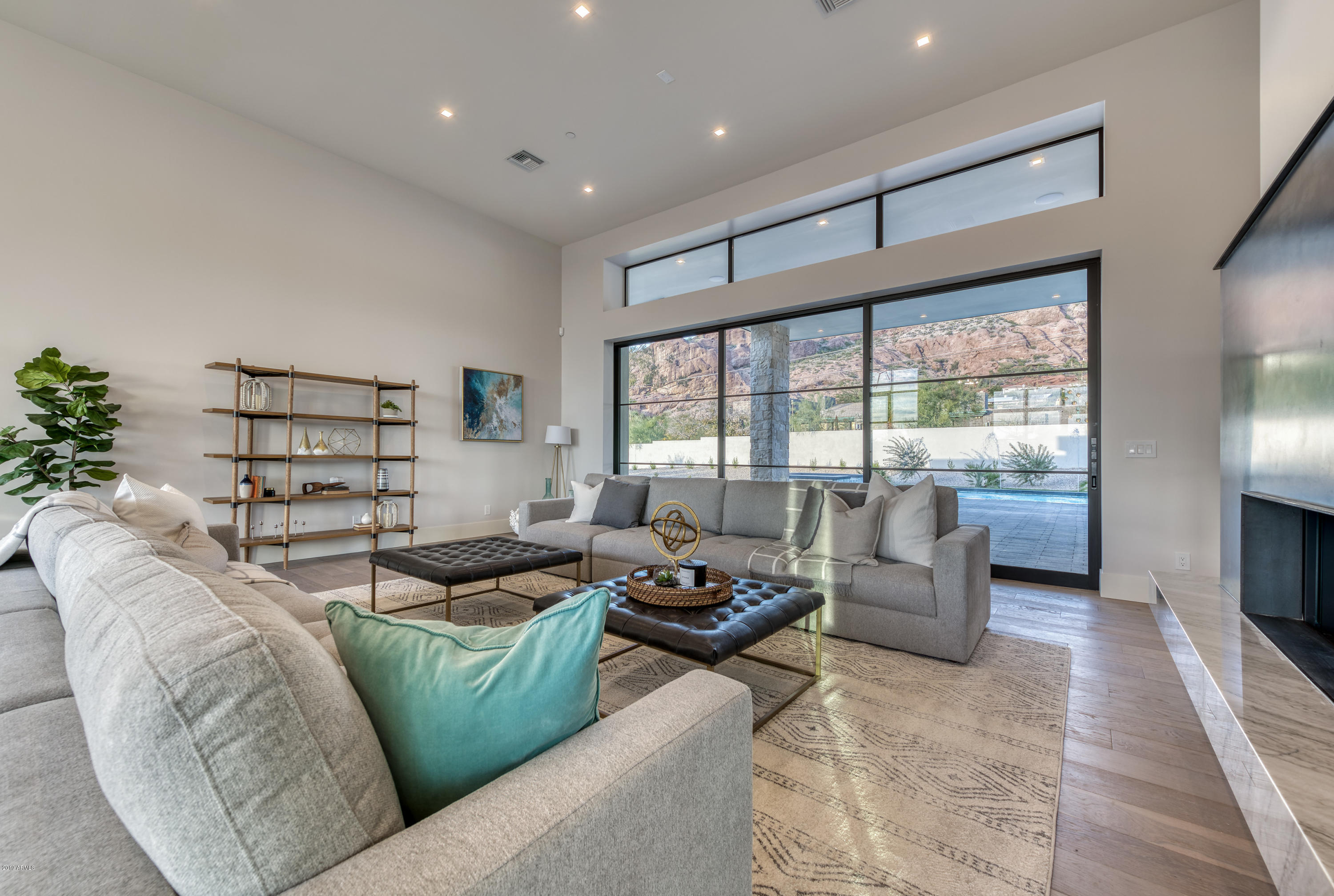 CAMELBACK MOUNTAIN ESTATES PLAT 1 - Residential