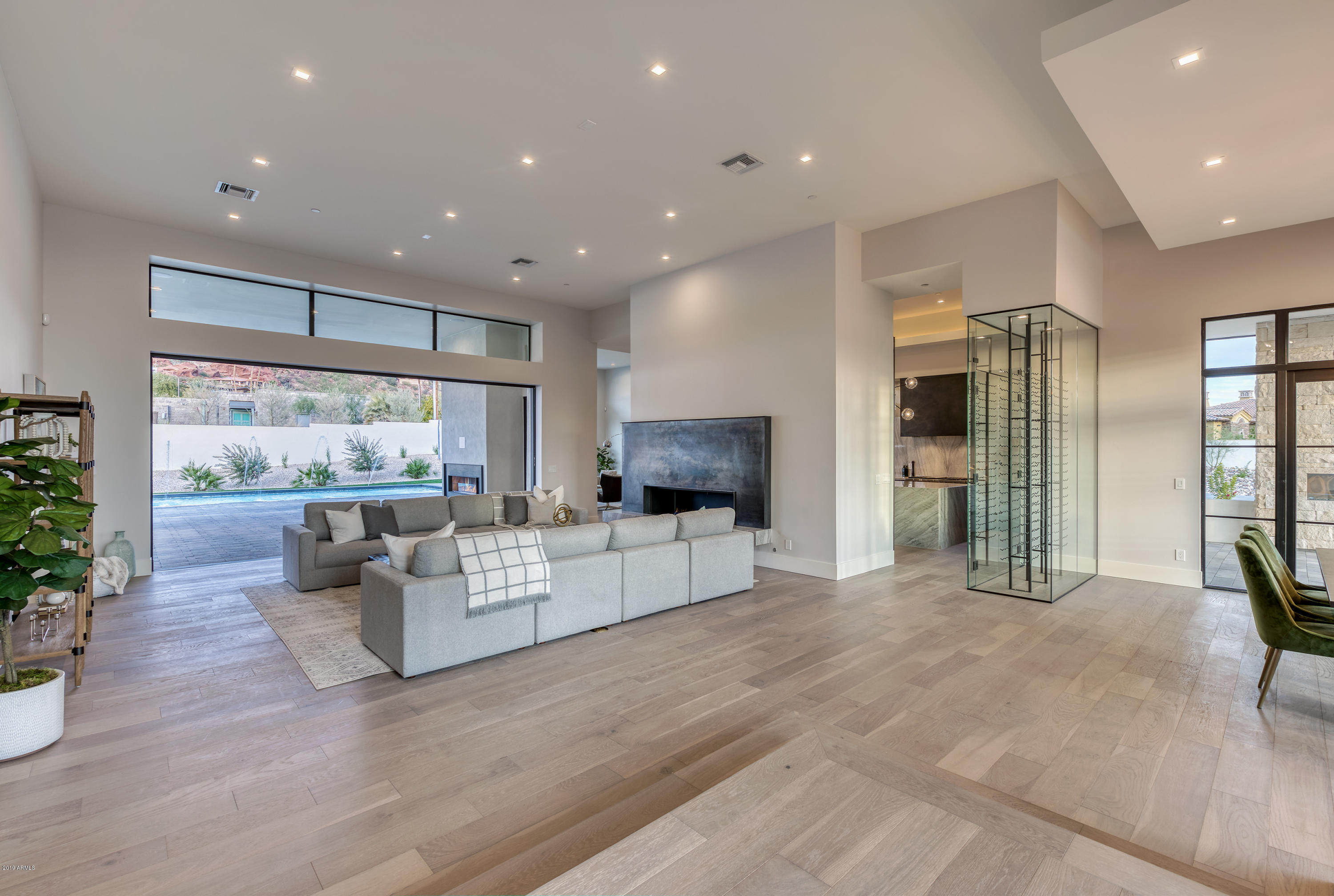 CAMELBACK MOUNTAIN ESTATES PLAT 1 - Residential