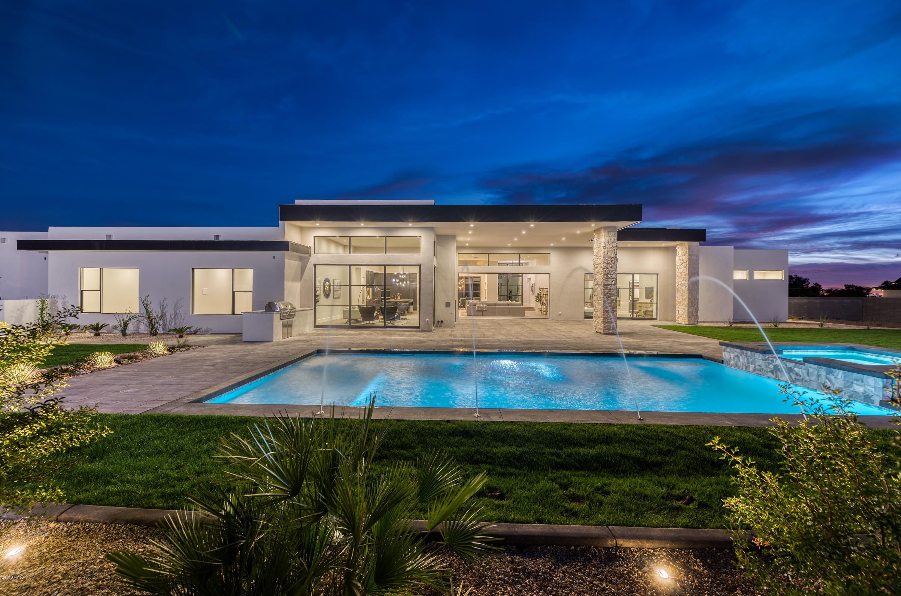 CAMELBACK MOUNTAIN ESTATES PLAT 1 - Residential