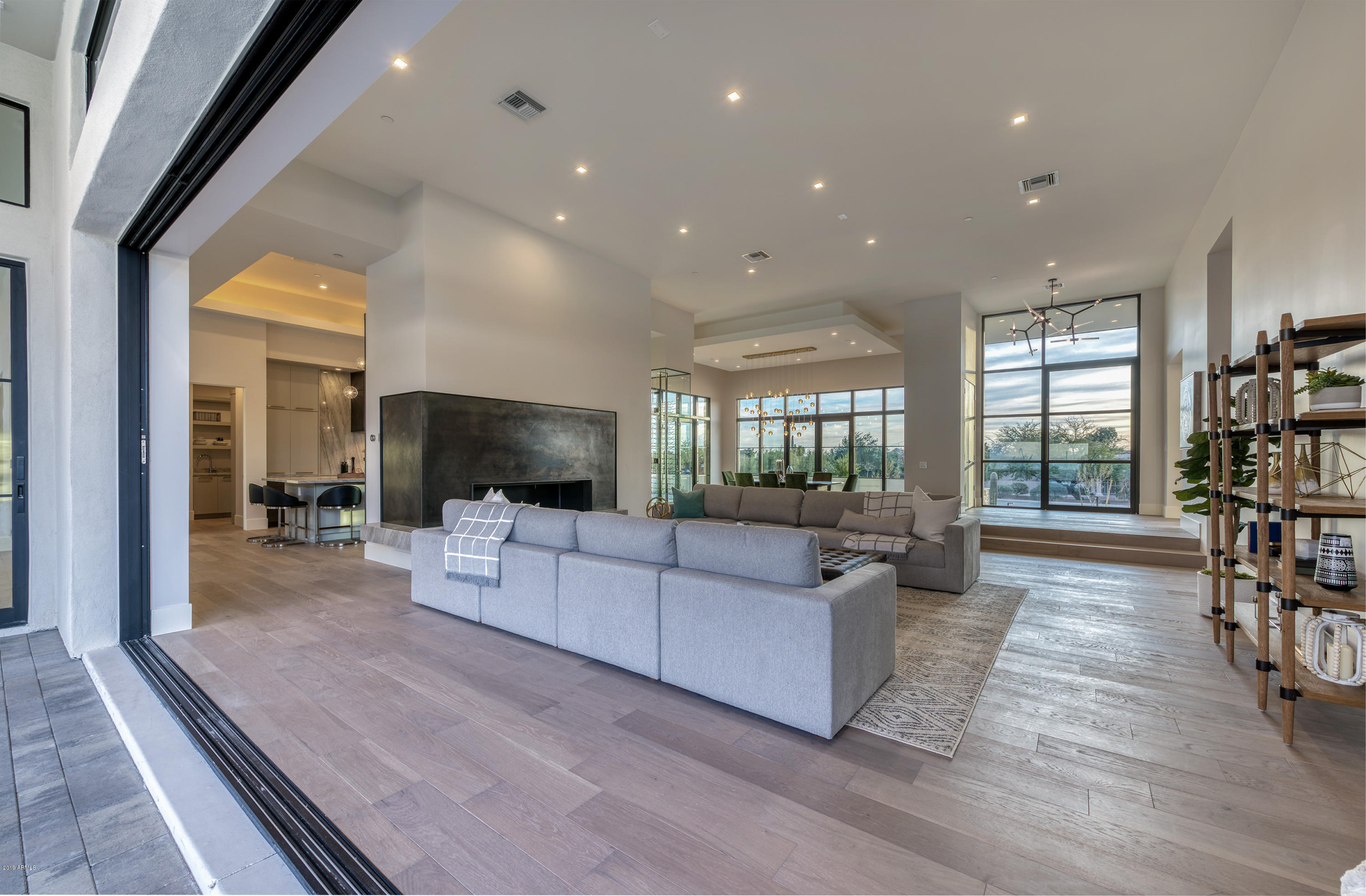 CAMELBACK MOUNTAIN ESTATES PLAT 1 - Residential