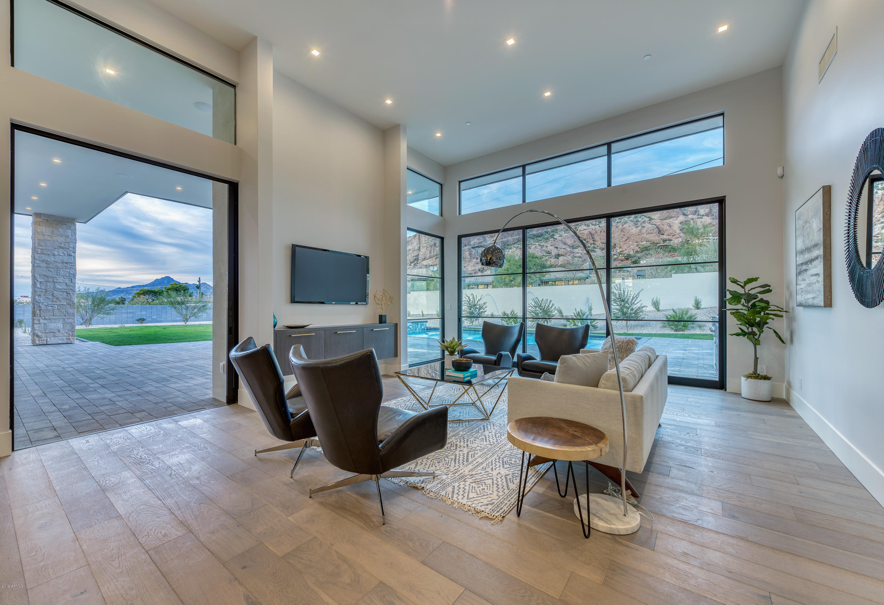 CAMELBACK MOUNTAIN ESTATES PLAT 1 - Residential