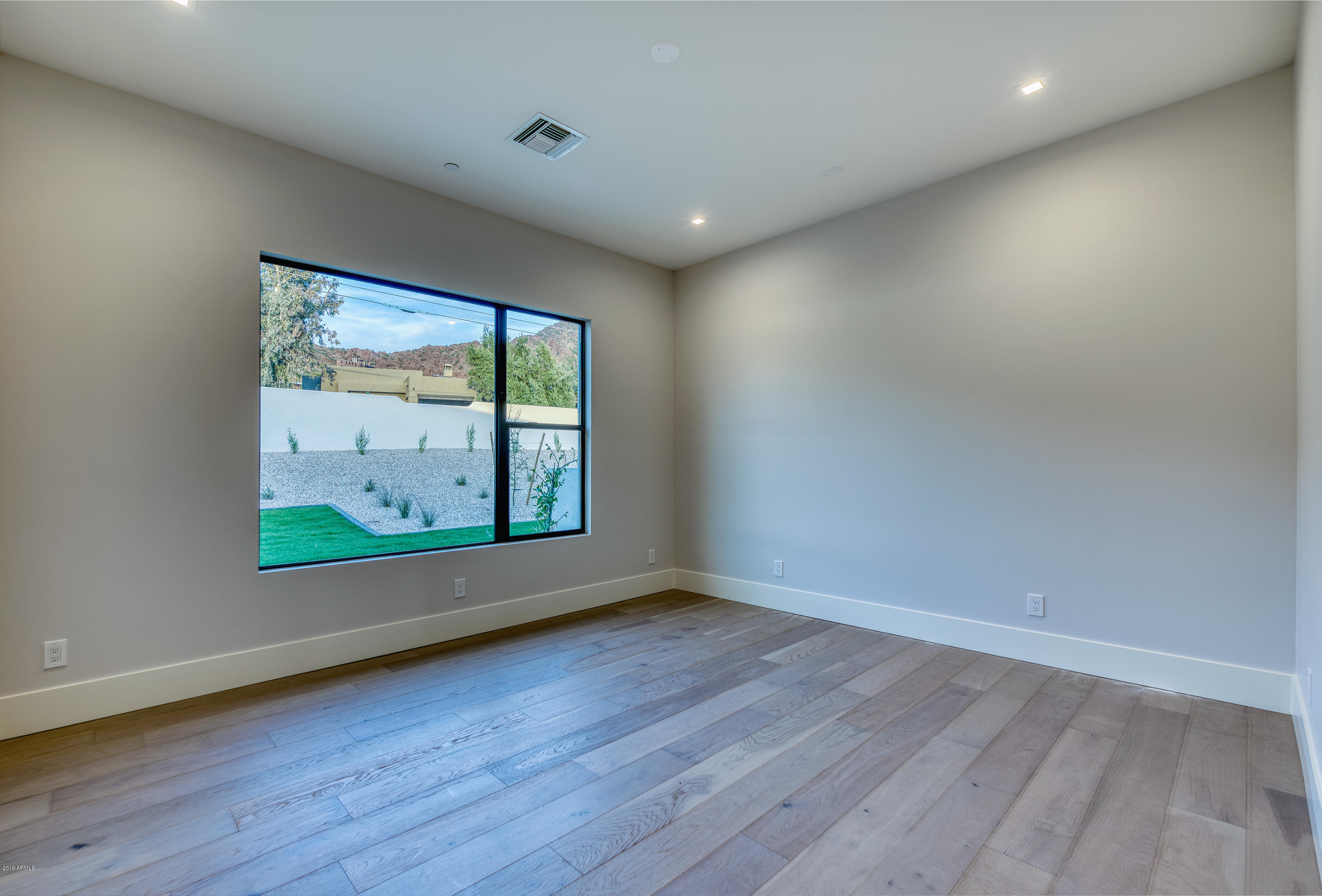 CAMELBACK MOUNTAIN ESTATES PLAT 1 - Residential