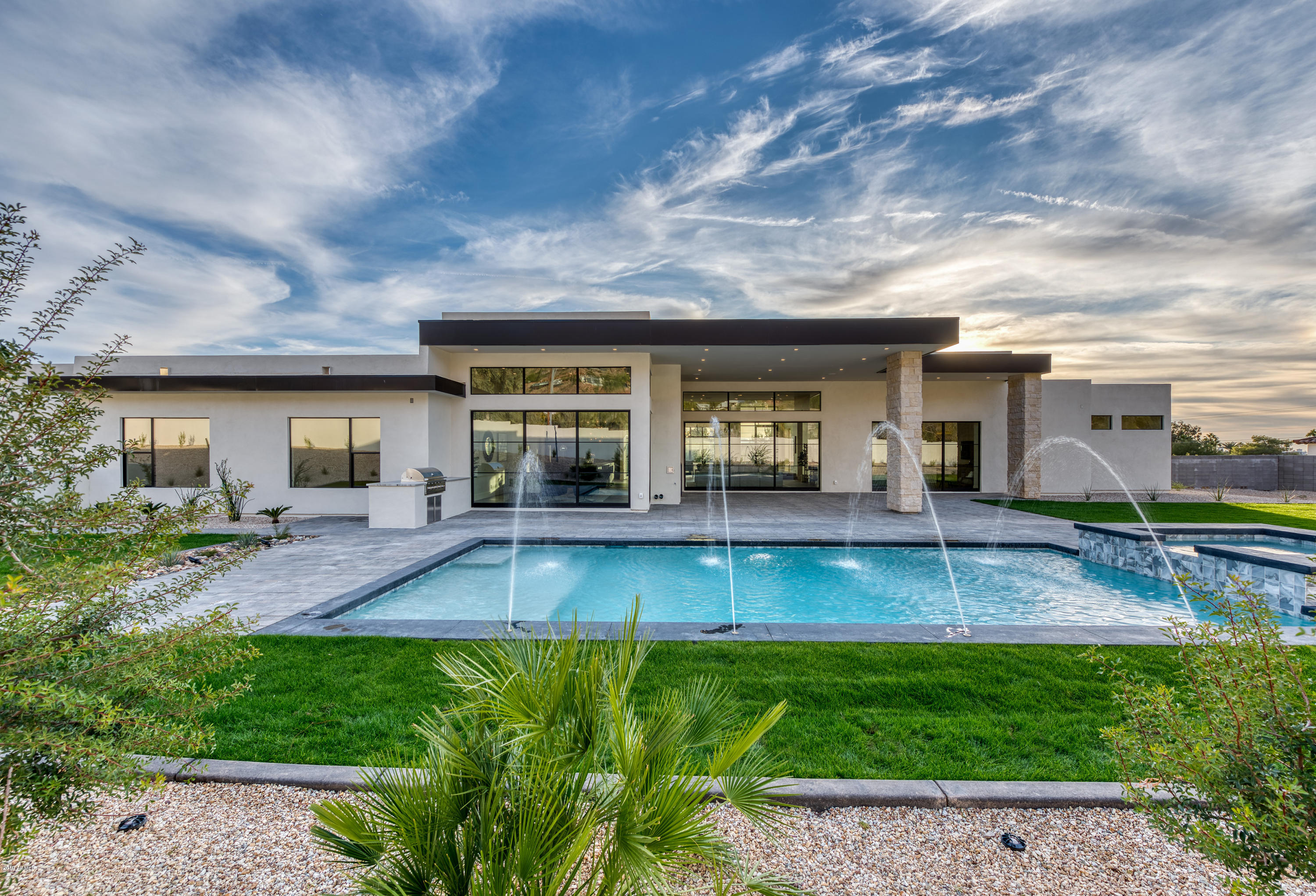 CAMELBACK MOUNTAIN ESTATES PLAT 1 - Residential