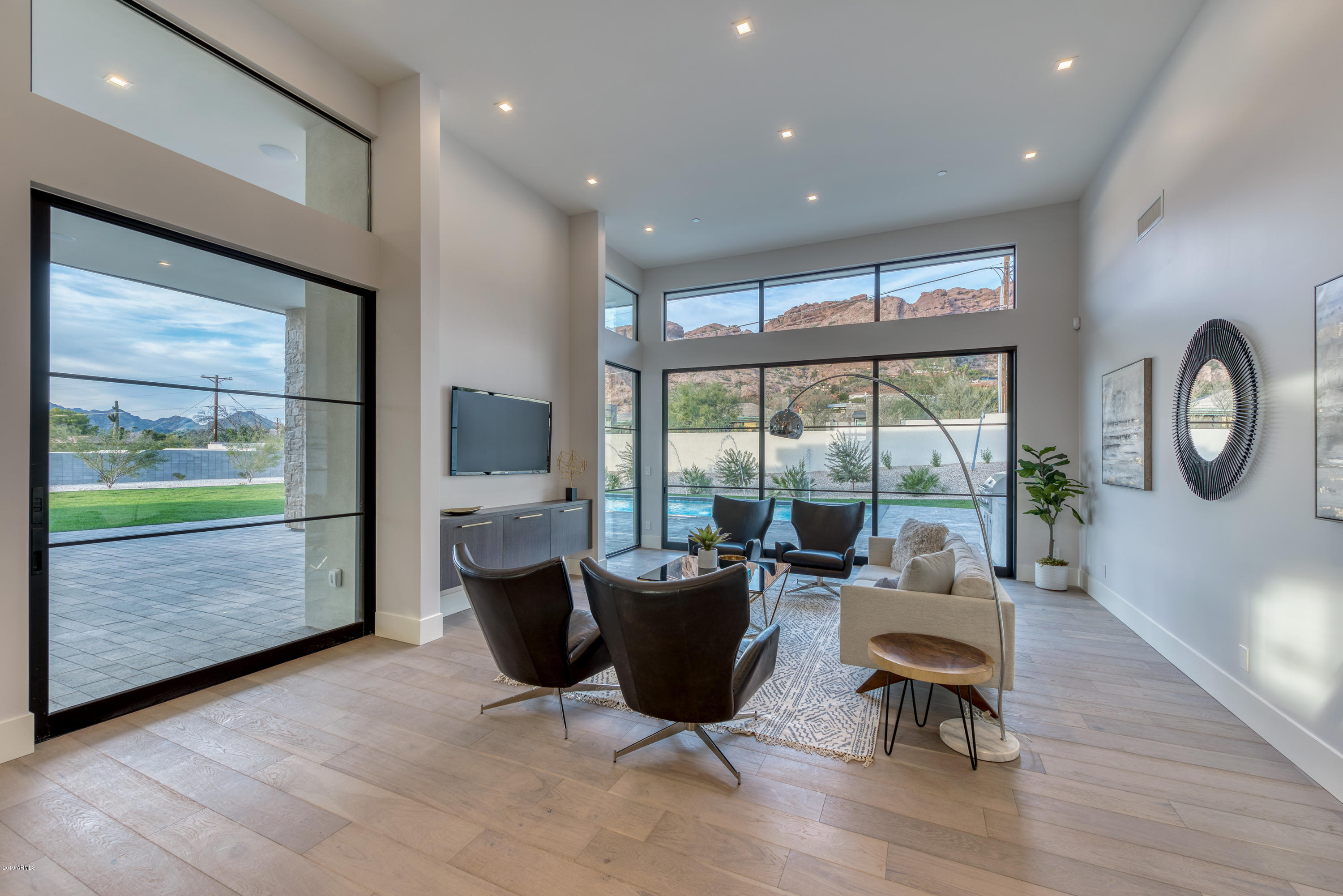 CAMELBACK MOUNTAIN ESTATES PLAT 1 - Residential