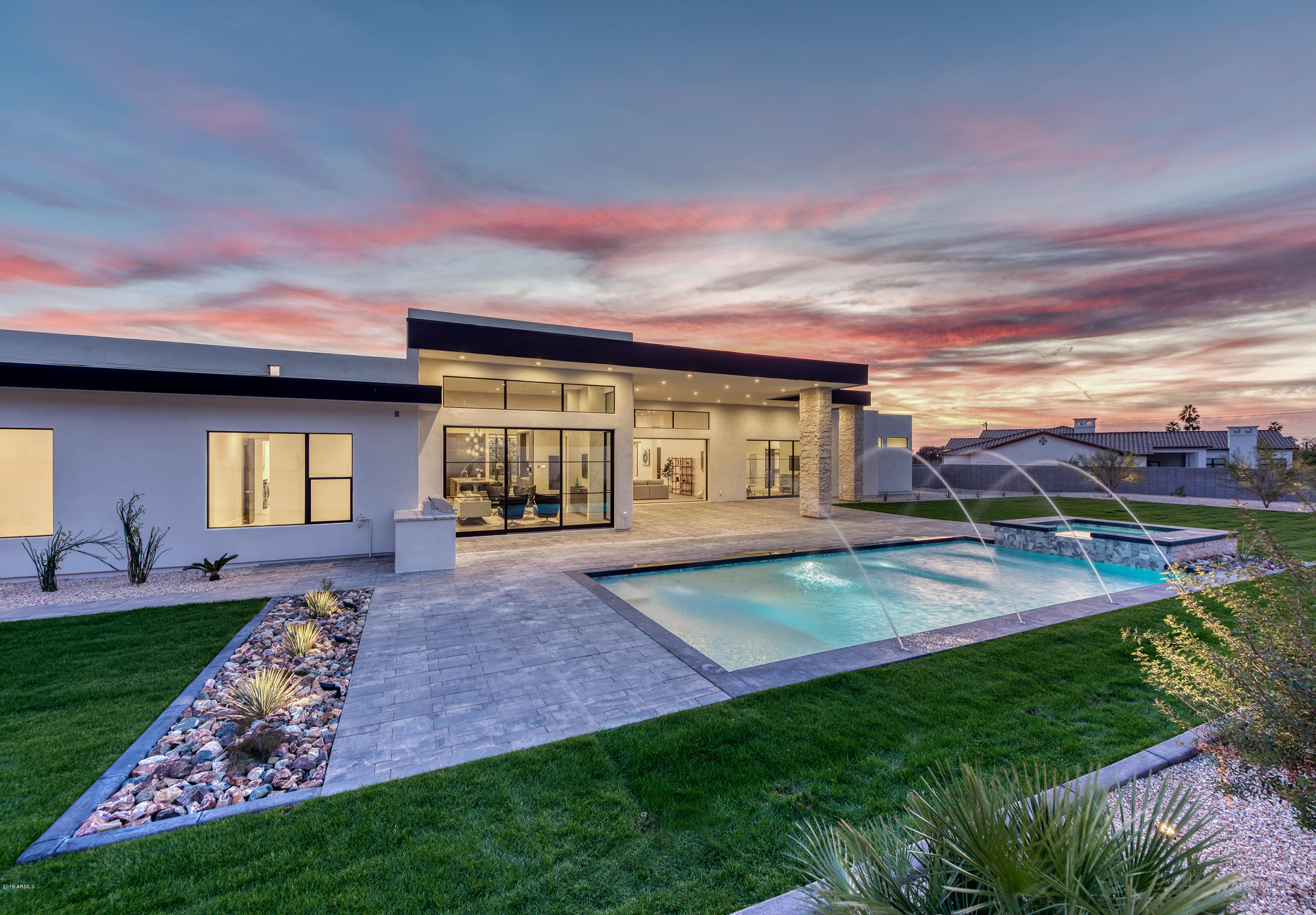 CAMELBACK MOUNTAIN ESTATES PLAT 1 - Residential