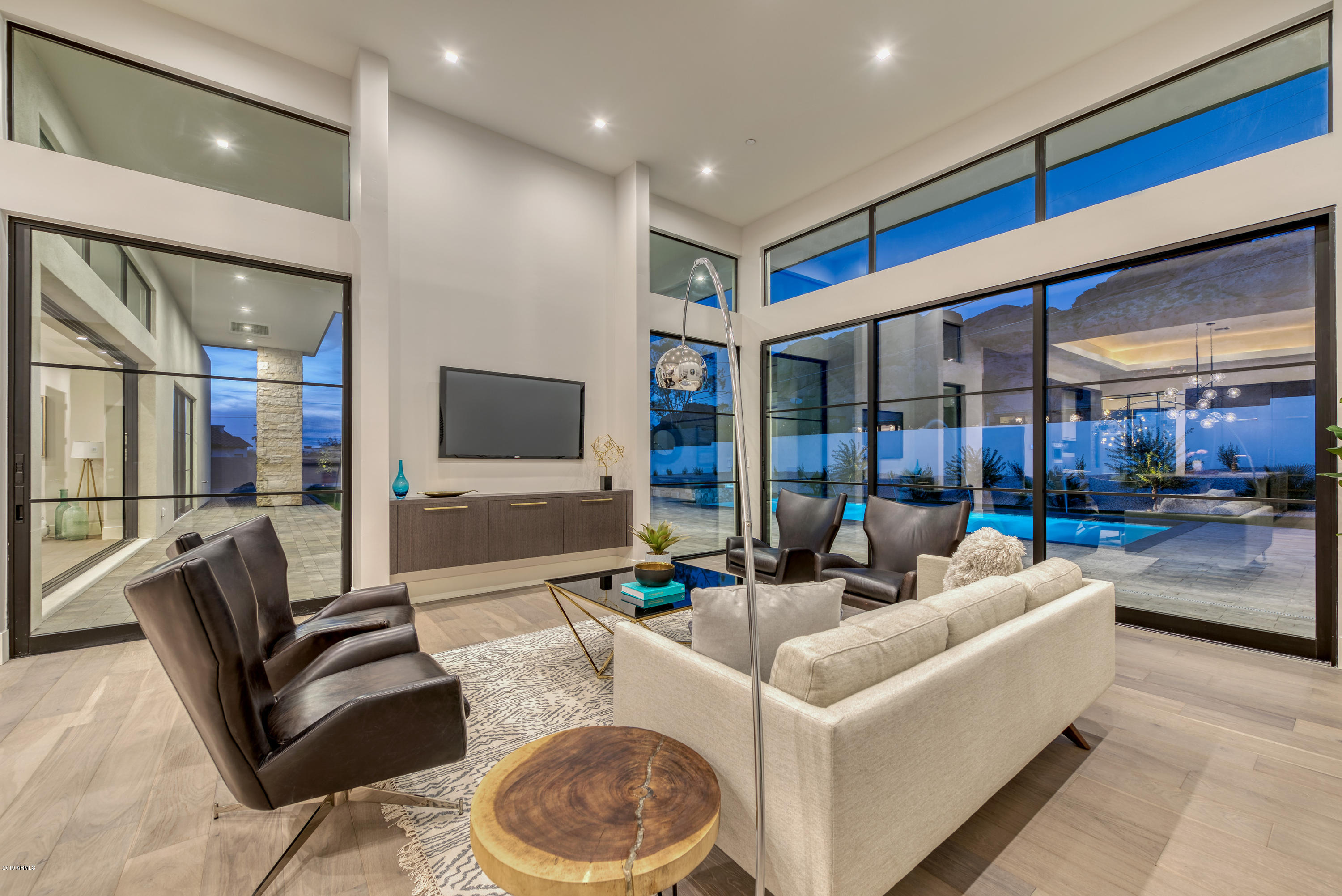 CAMELBACK MOUNTAIN ESTATES PLAT 1 - Residential