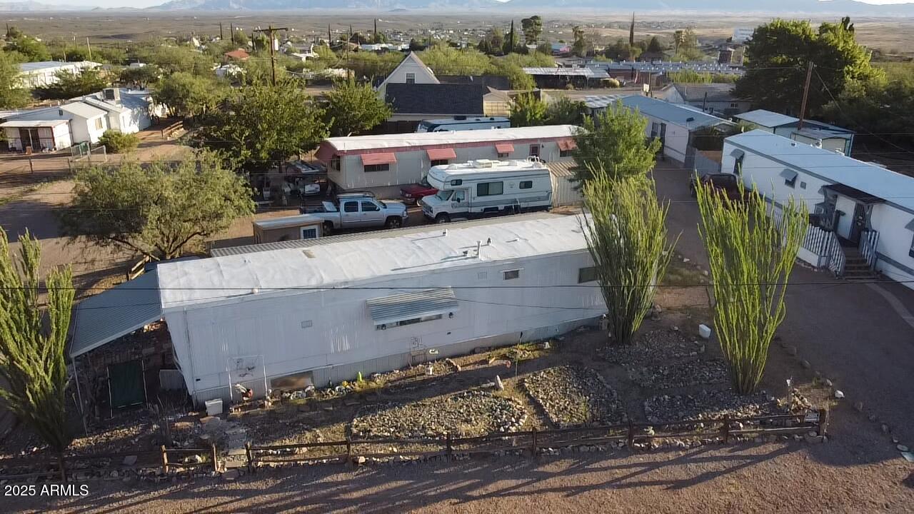 TOMBSTONE - Residential