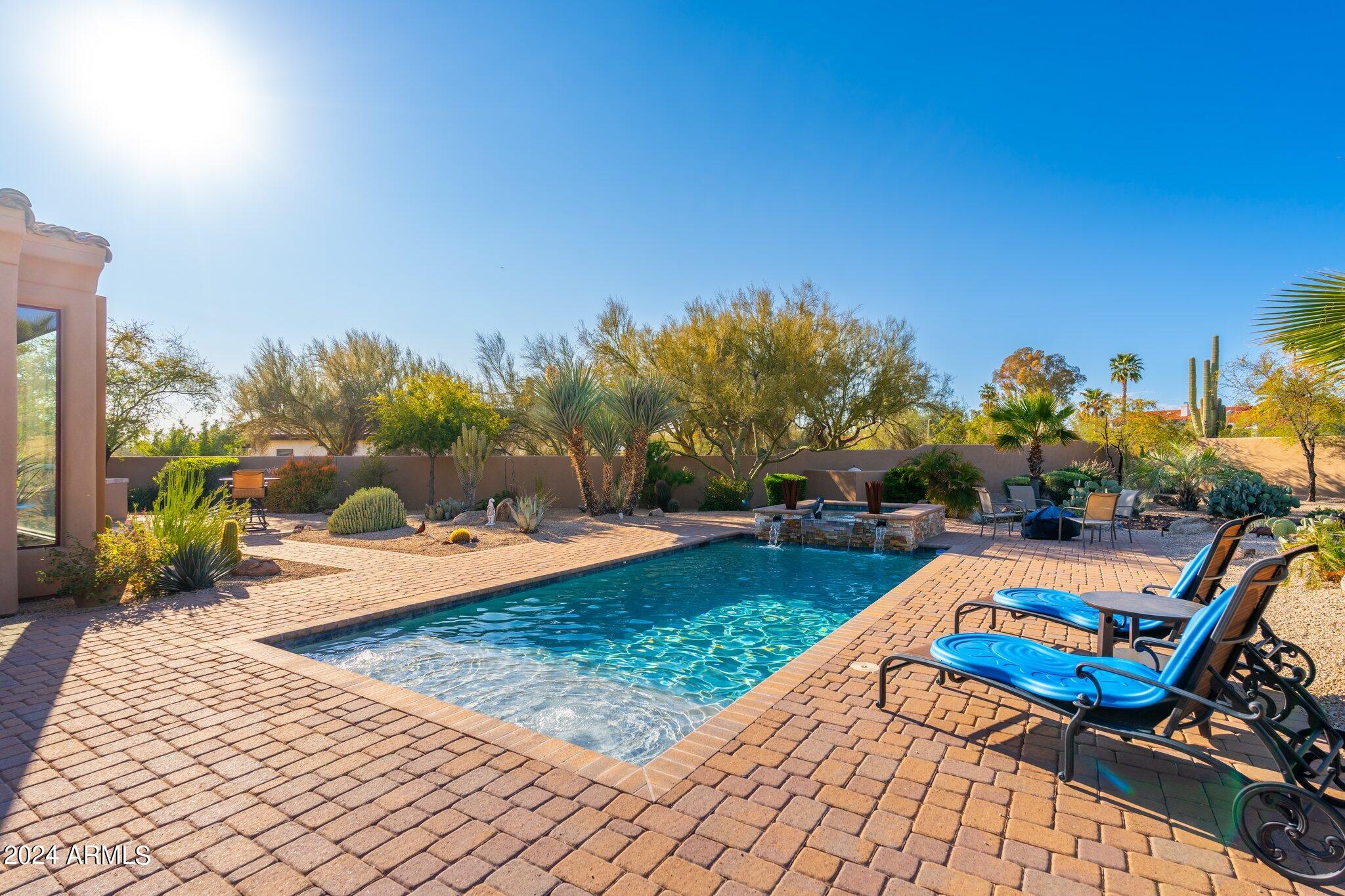 LOS GATOS - Residential