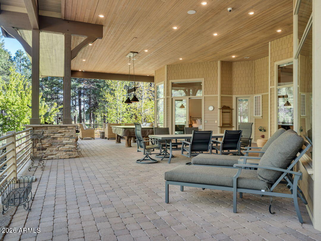 FOREST HIGHLANDS - Residential