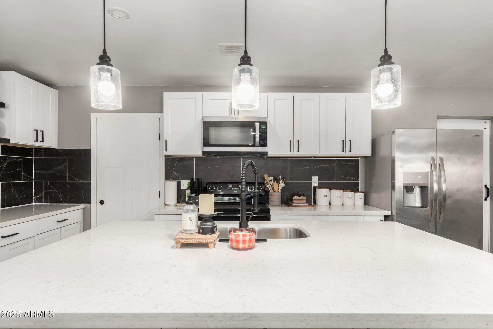 AMD ESTRELLA PARK - Residential