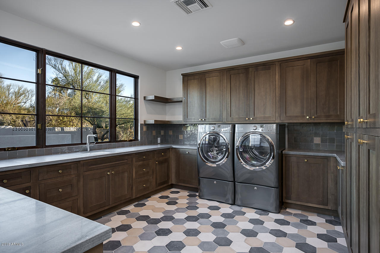 PARADISE HOME ESTATES - Residential