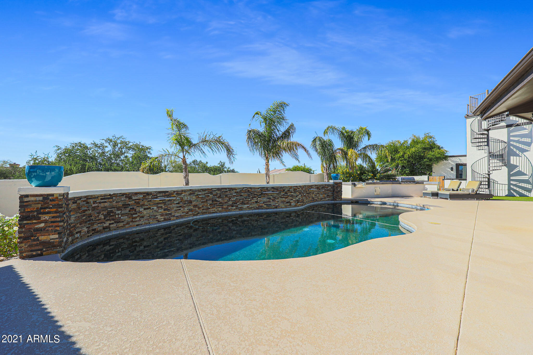 PINNACLE PEAK SHADOWS UNIT 2 - Residential