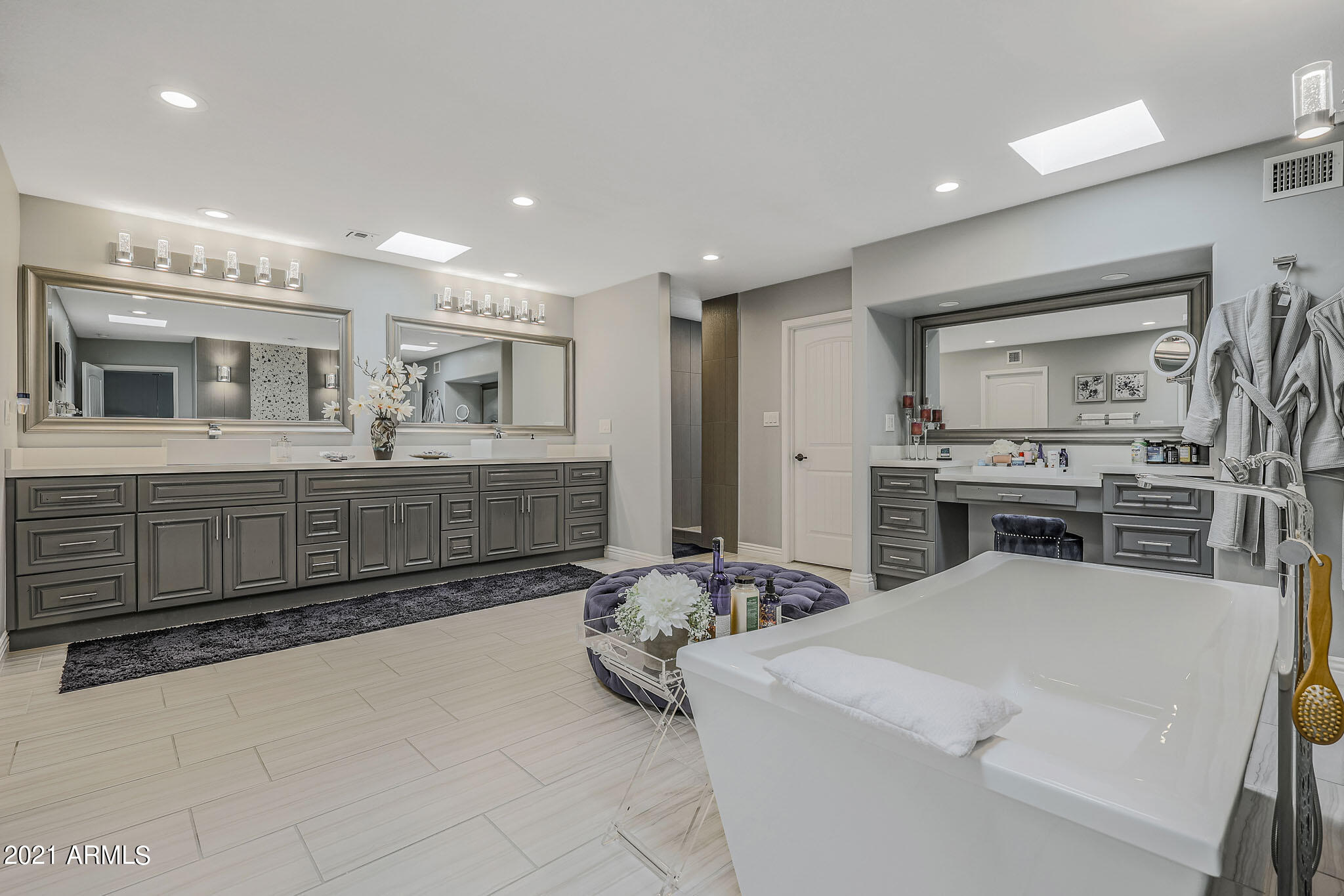 PINNACLE PEAK SHADOWS UNIT 2 - Residential