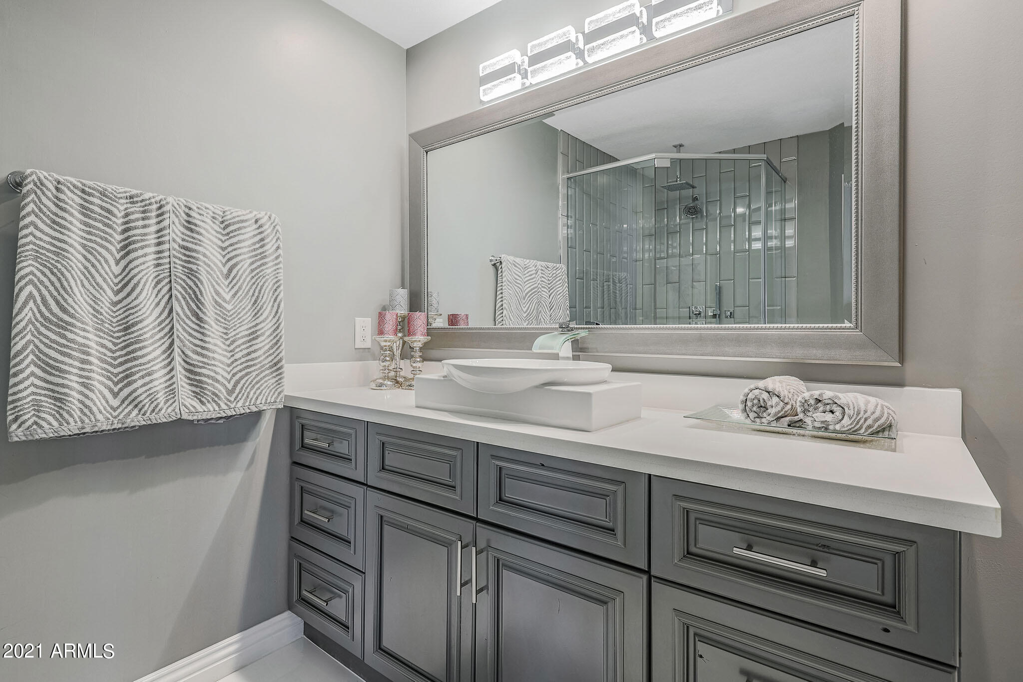 PINNACLE PEAK SHADOWS UNIT 2 - Residential