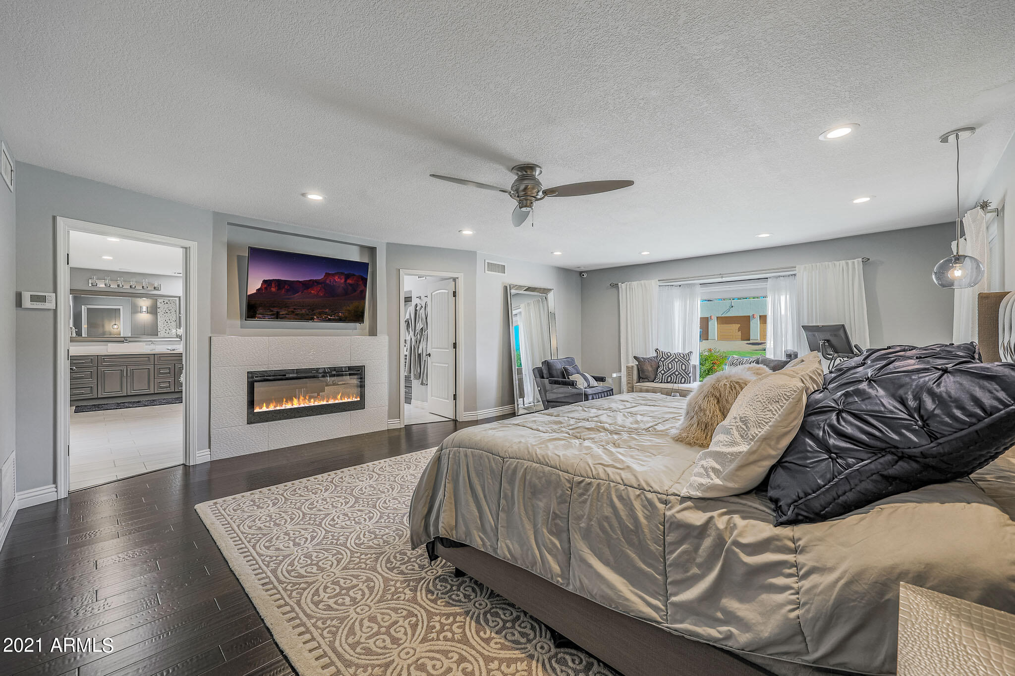 PINNACLE PEAK SHADOWS UNIT 2 - Residential