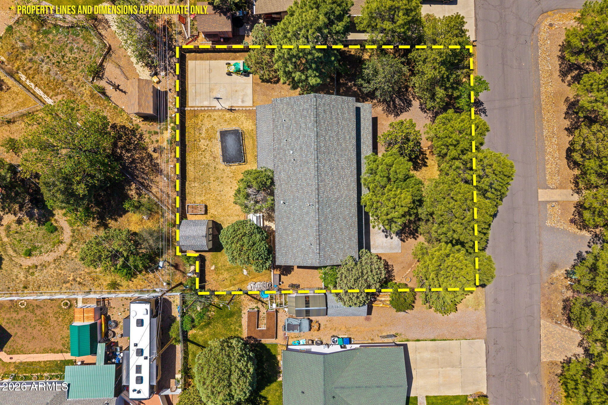 COUNTRY CLUB MANOR UNIT 1 - Residential