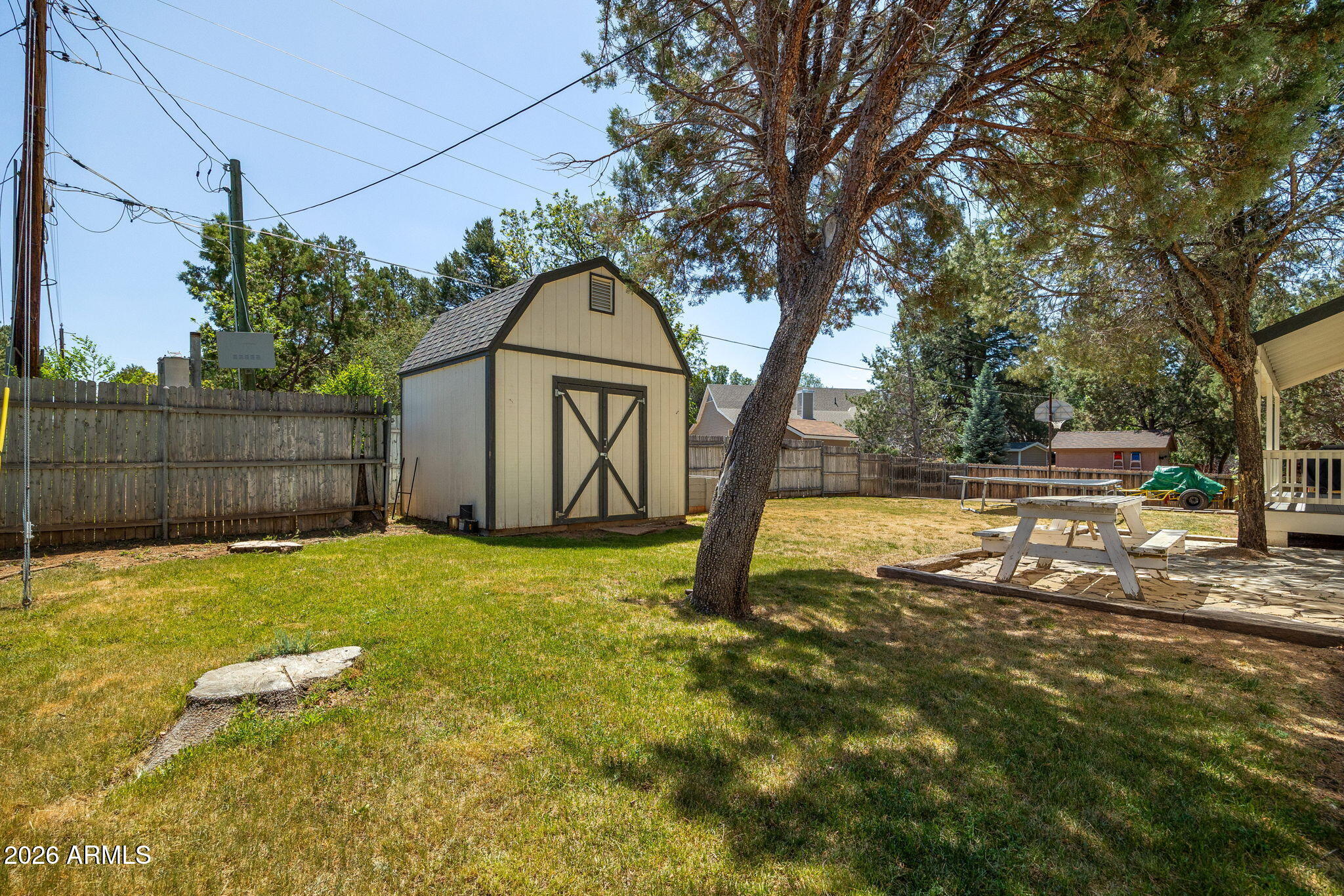 COUNTRY CLUB MANOR UNIT 1 - Residential