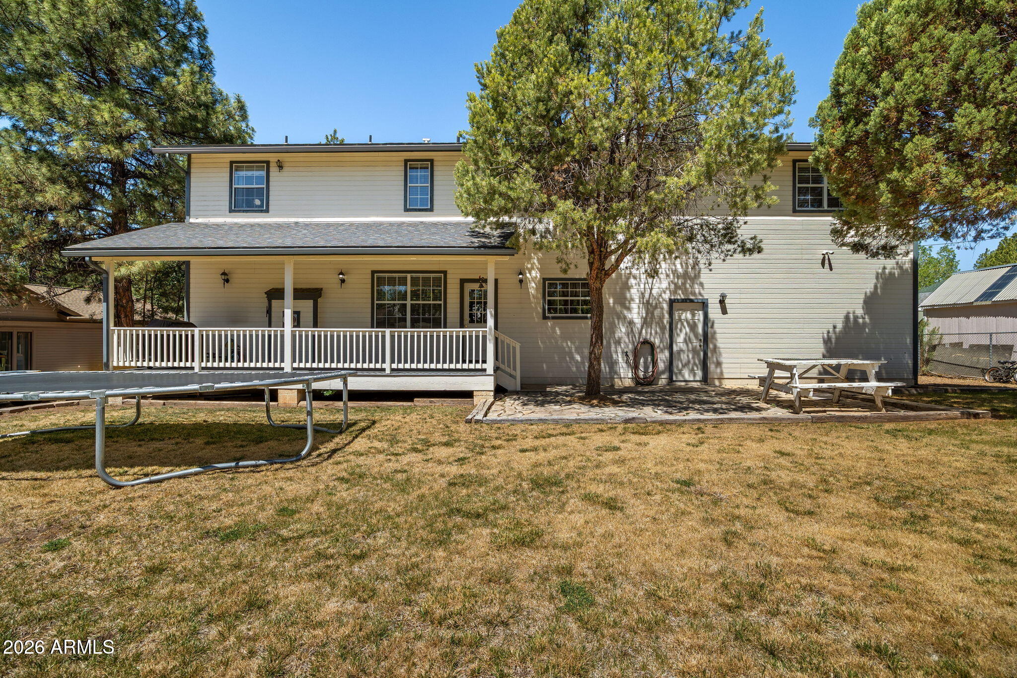 COUNTRY CLUB MANOR UNIT 1 - Residential