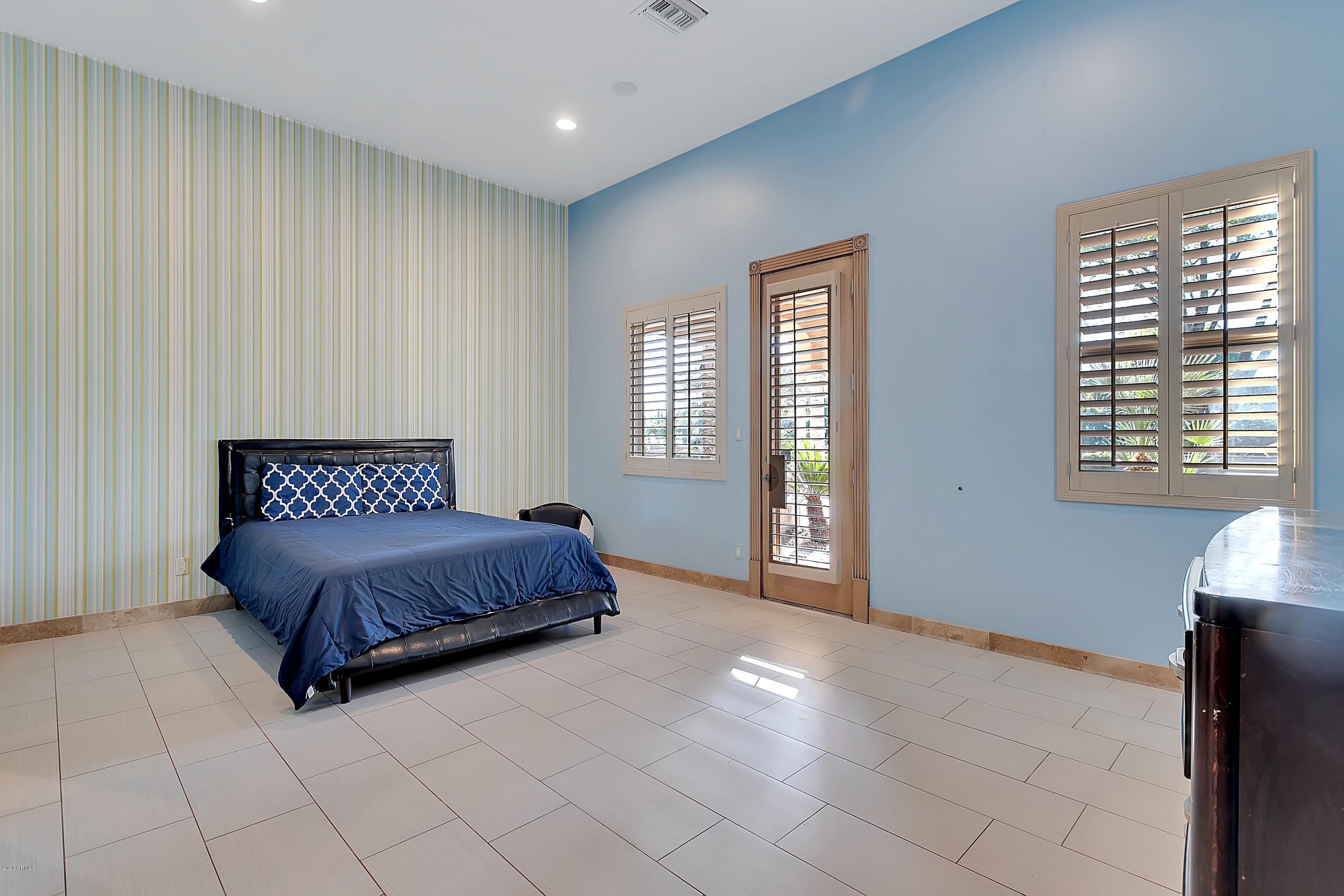 PARADISE COUNTRY ESTATES 2 - Residential