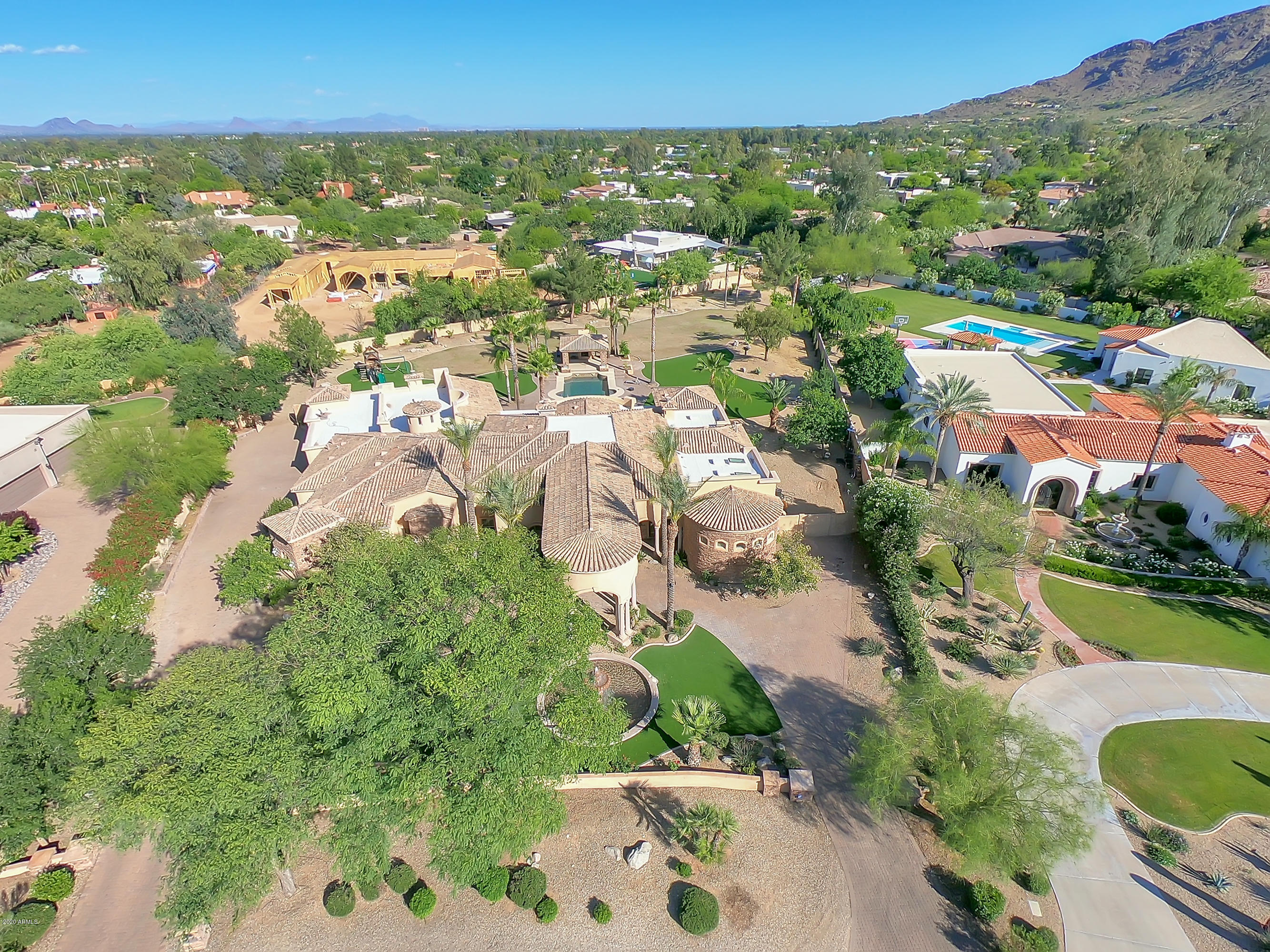 PARADISE COUNTRY ESTATES 2 - Residential