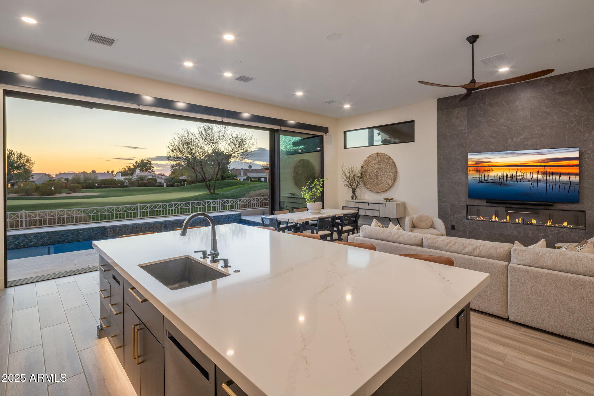 ALCAZAR LOT 1-38 TR A-E - Residential