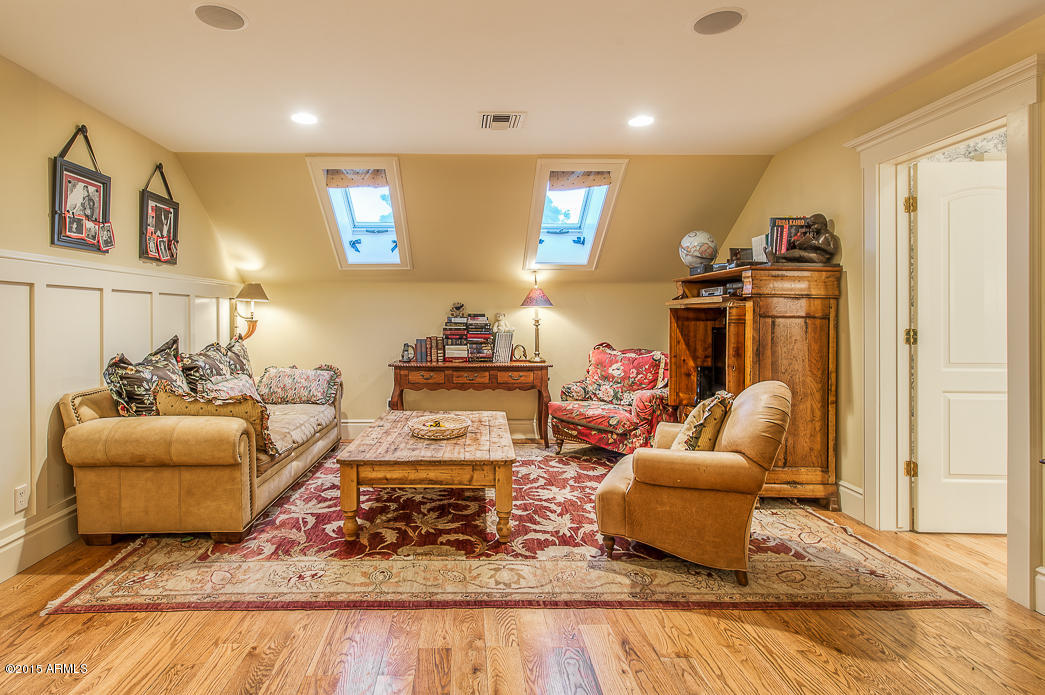 DEL RAY ESTATES 8 - Residential
