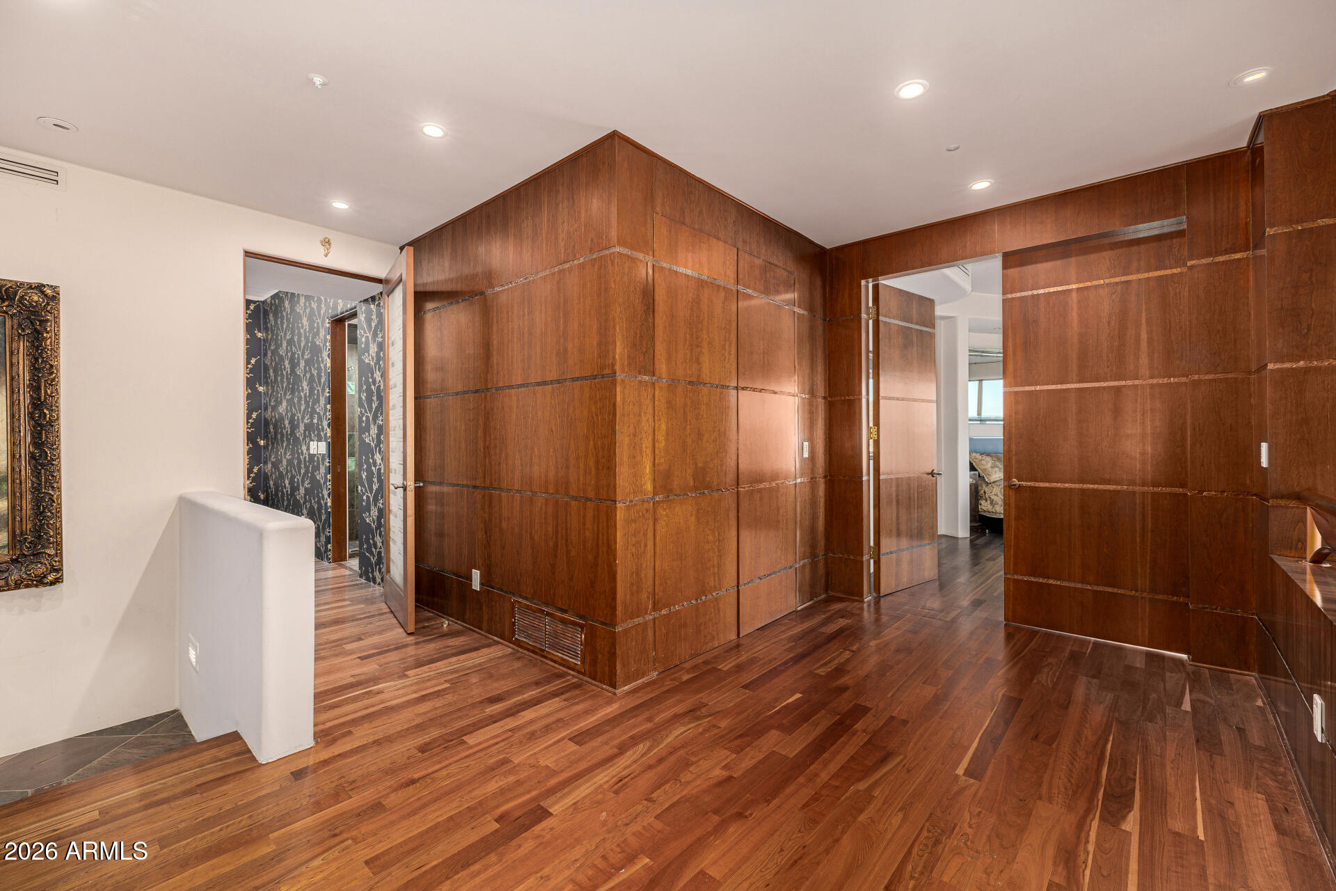LA PLACE DU SOMMET LOTS 1 THROUGH 31 TRACT A THROU - Residential