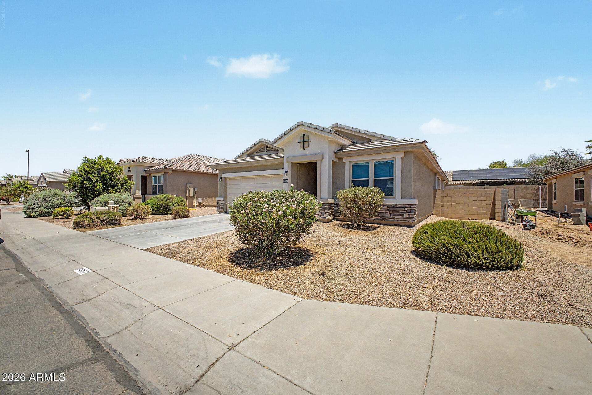 BLUE HILLS - Residential