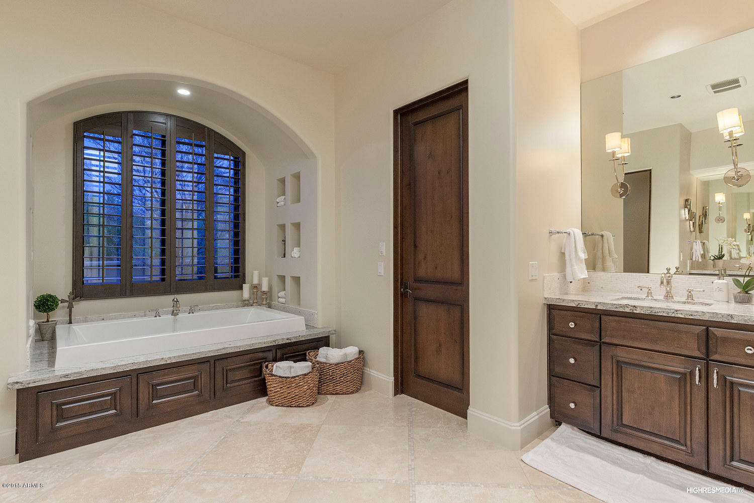 DC RANCH - Residential