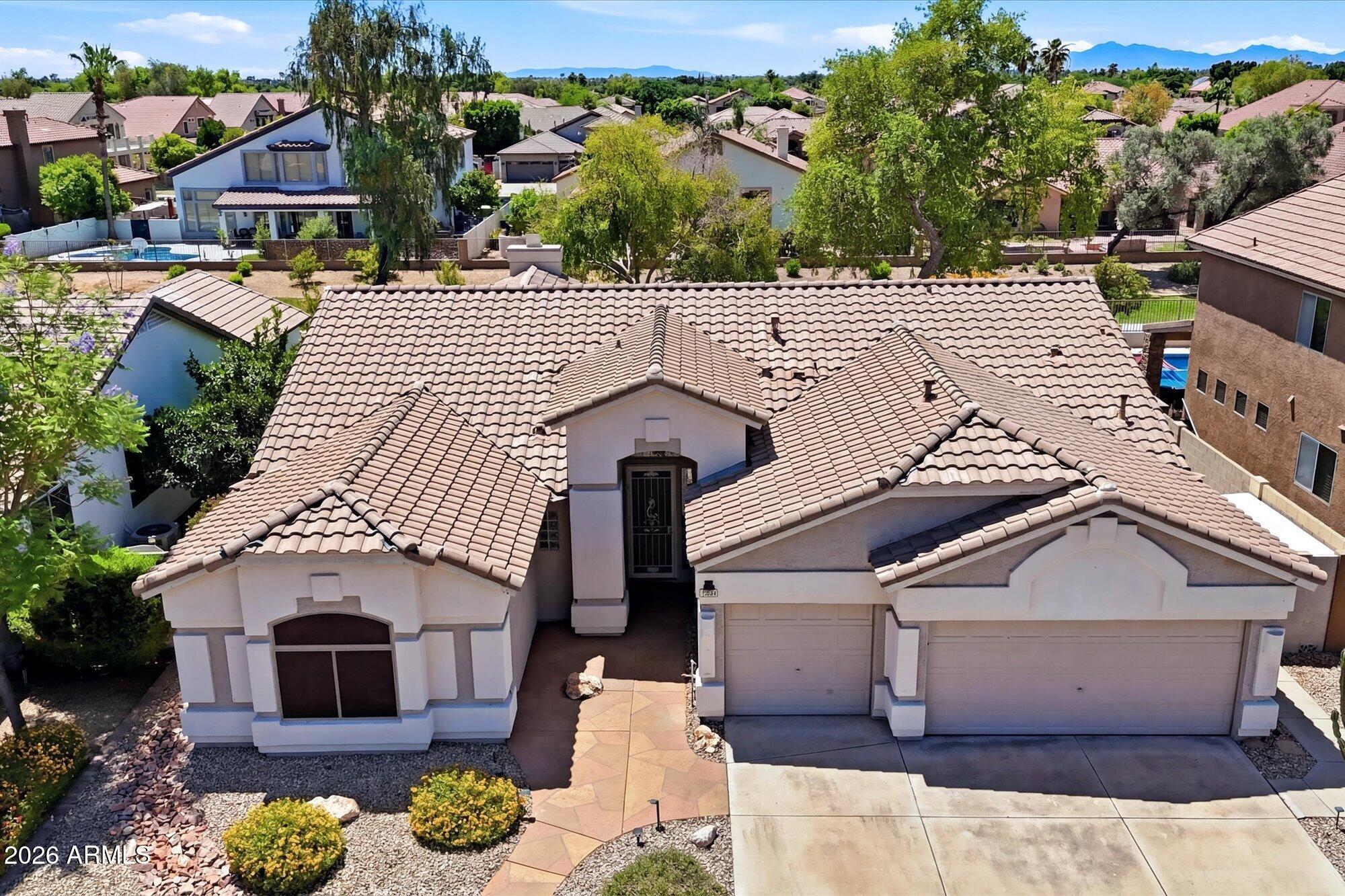 DIAMANTE VISTA - Residential