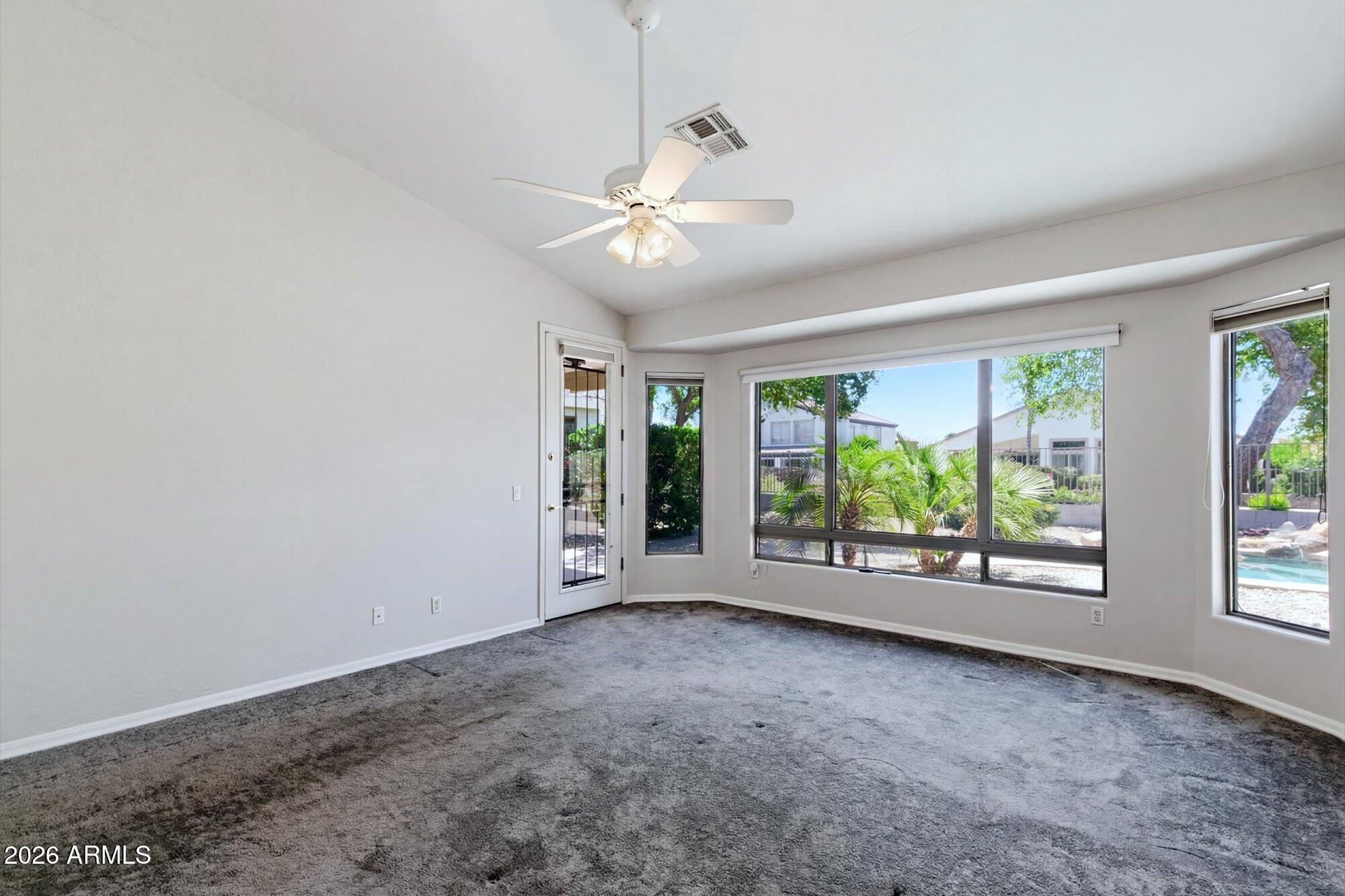DIAMANTE VISTA - Residential