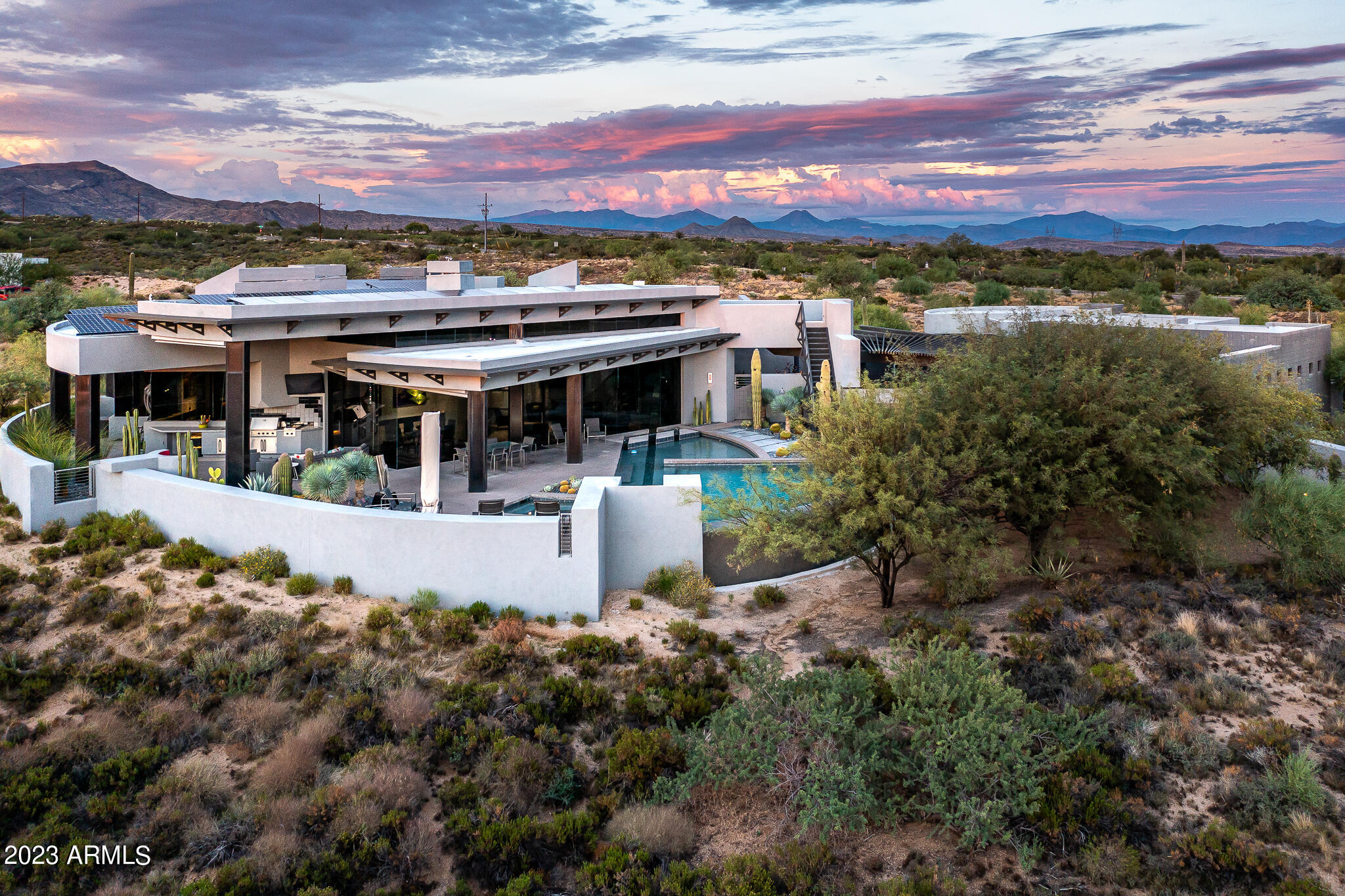 DESERT MOUNTAIN - Residential